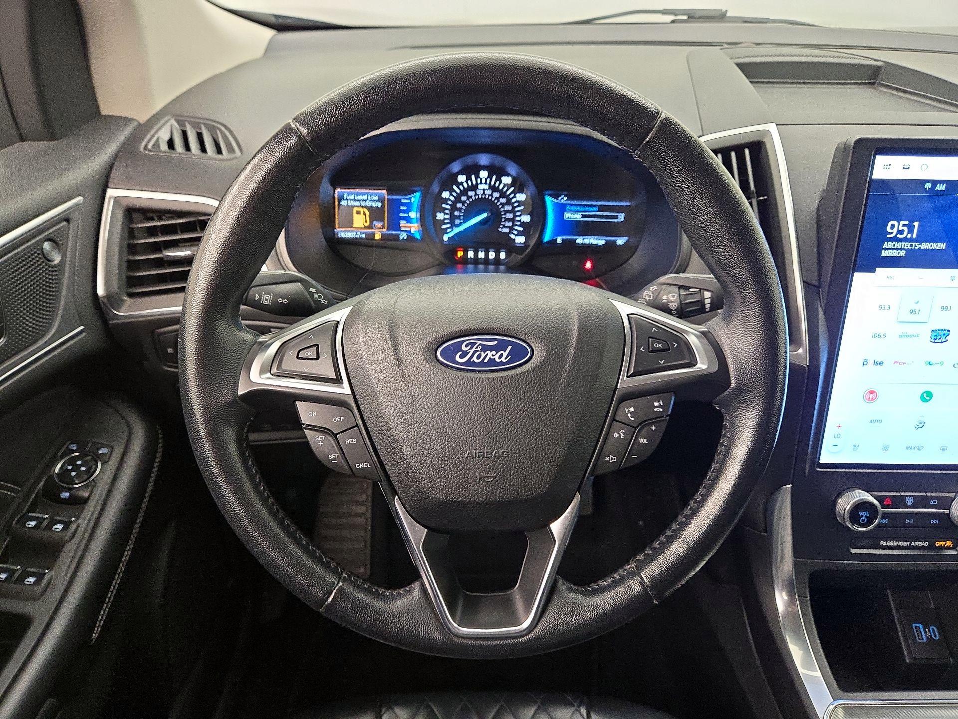 Thumbnail: 2023 Ford Edge - 10