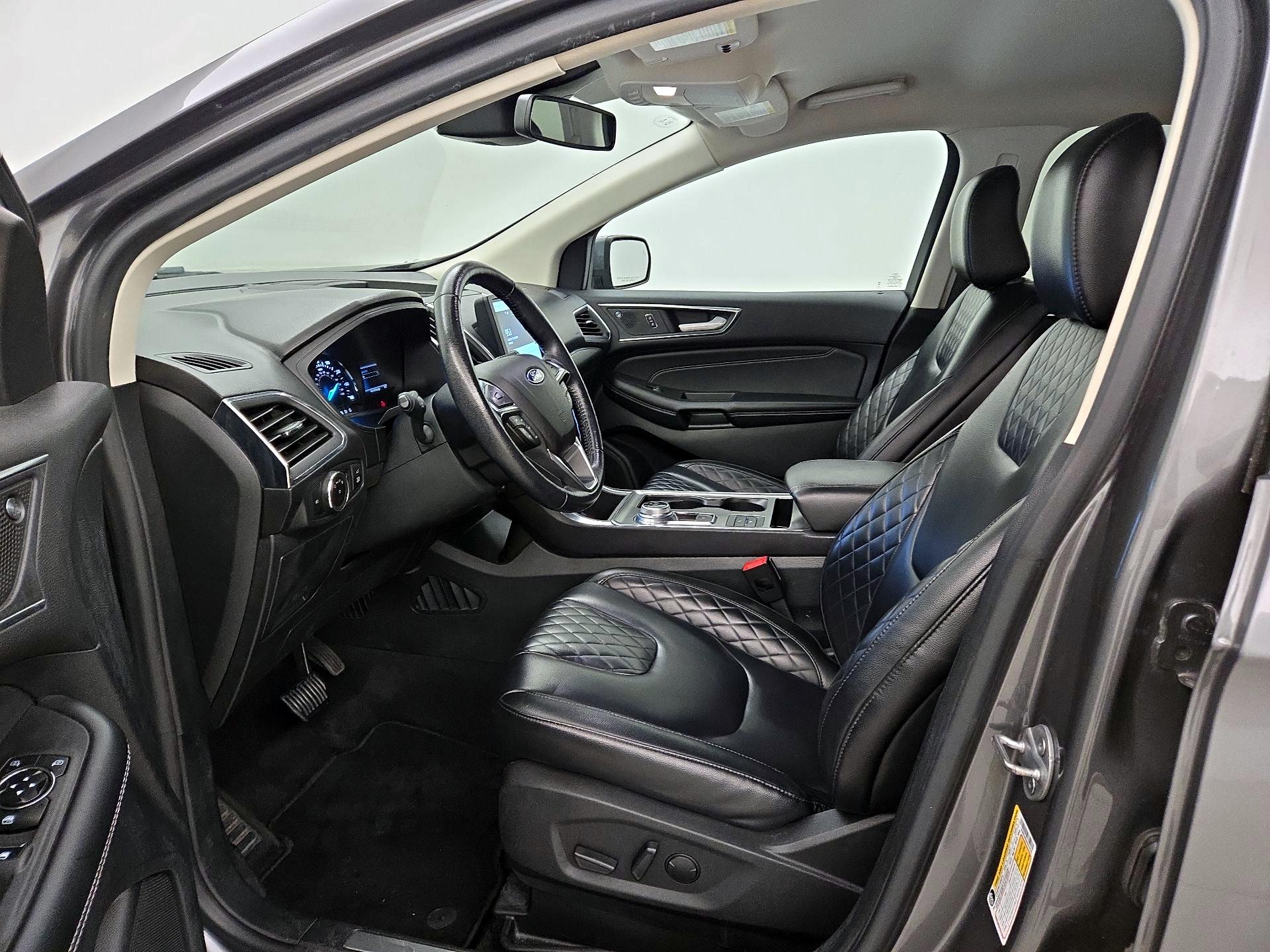 Thumbnail: 2023 Ford Edge - 11
