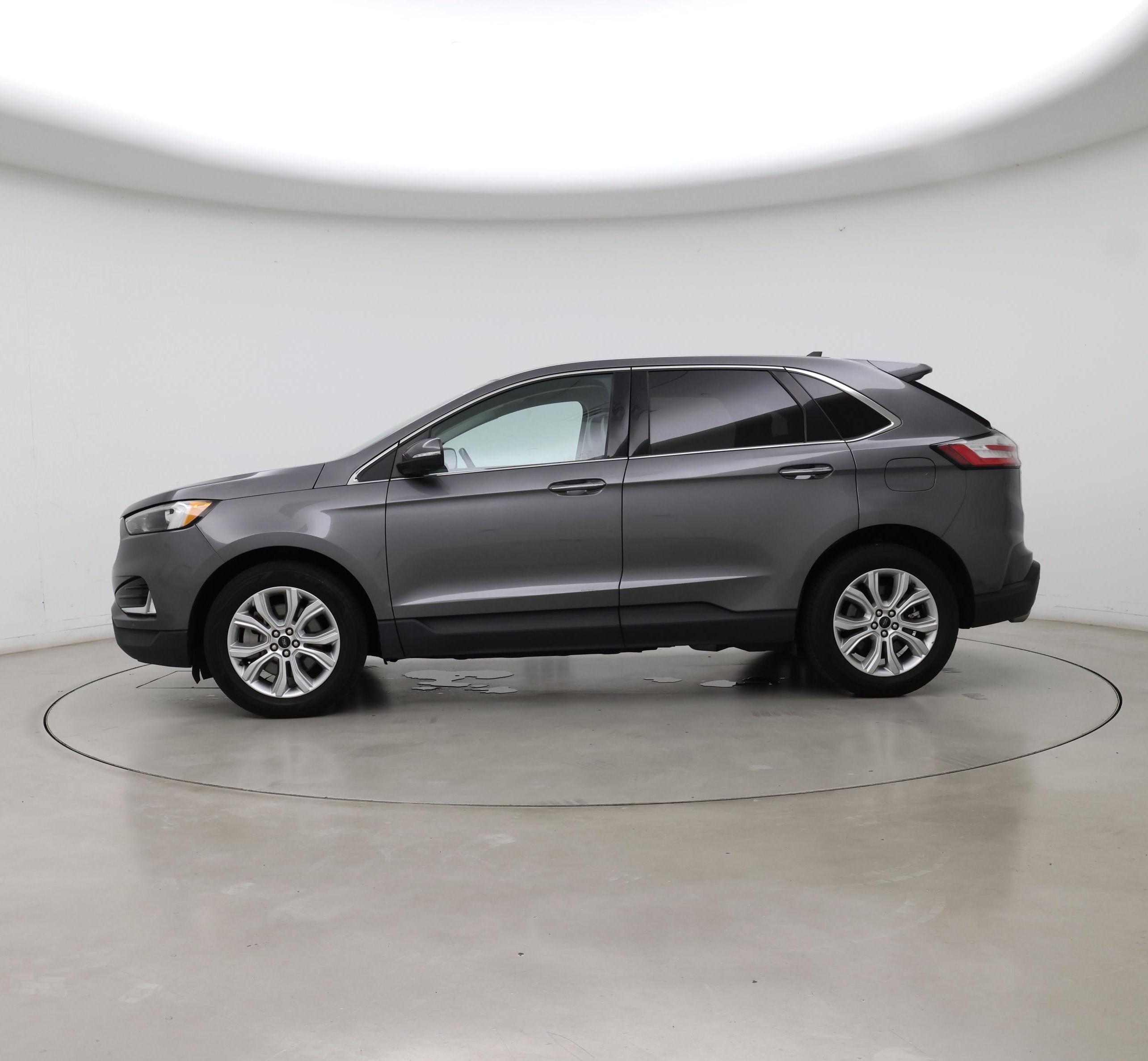 Thumbnail: 2023 Ford Edge - 3