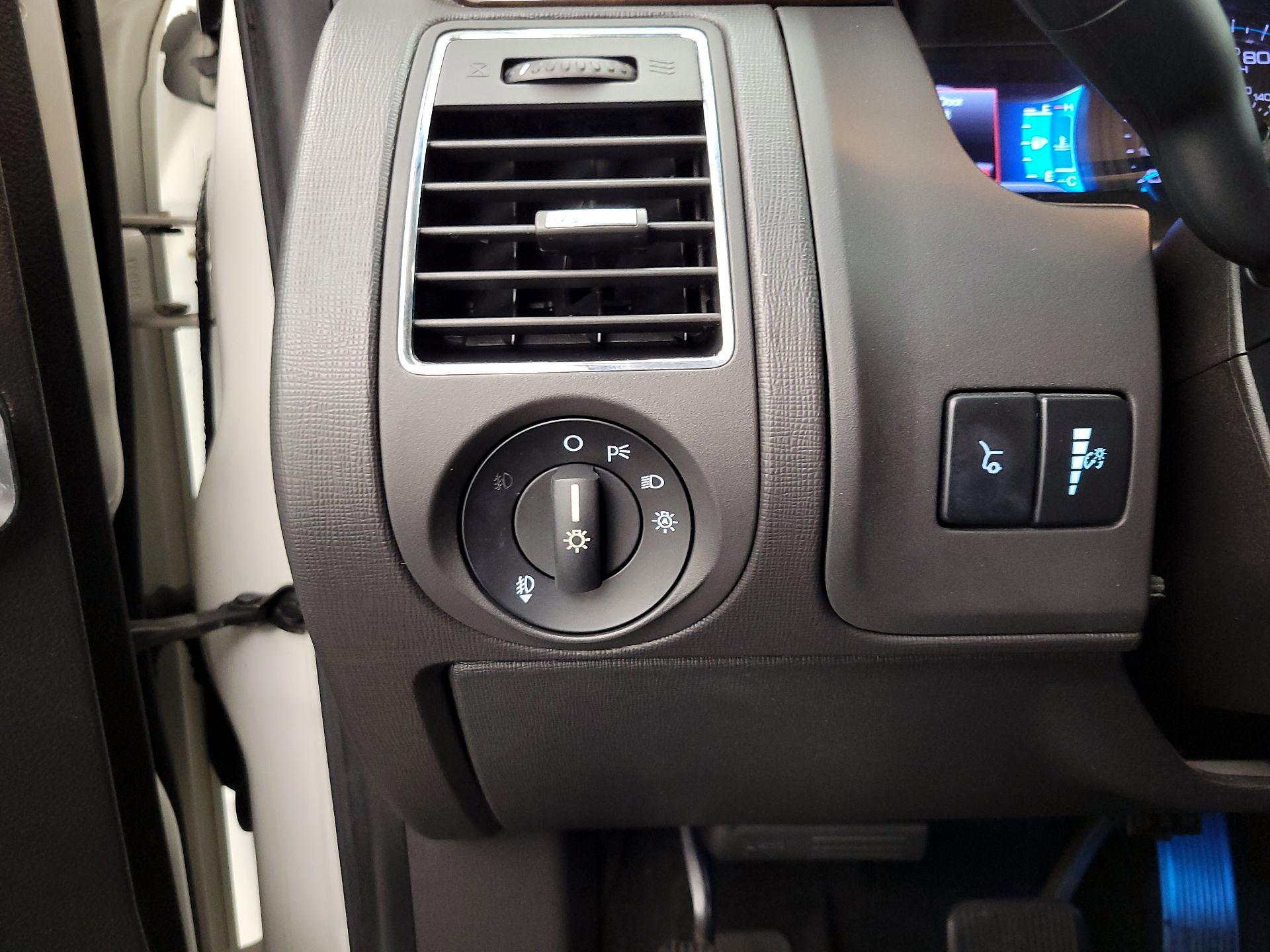 Thumbnail: 2014 Ford Flex - 13