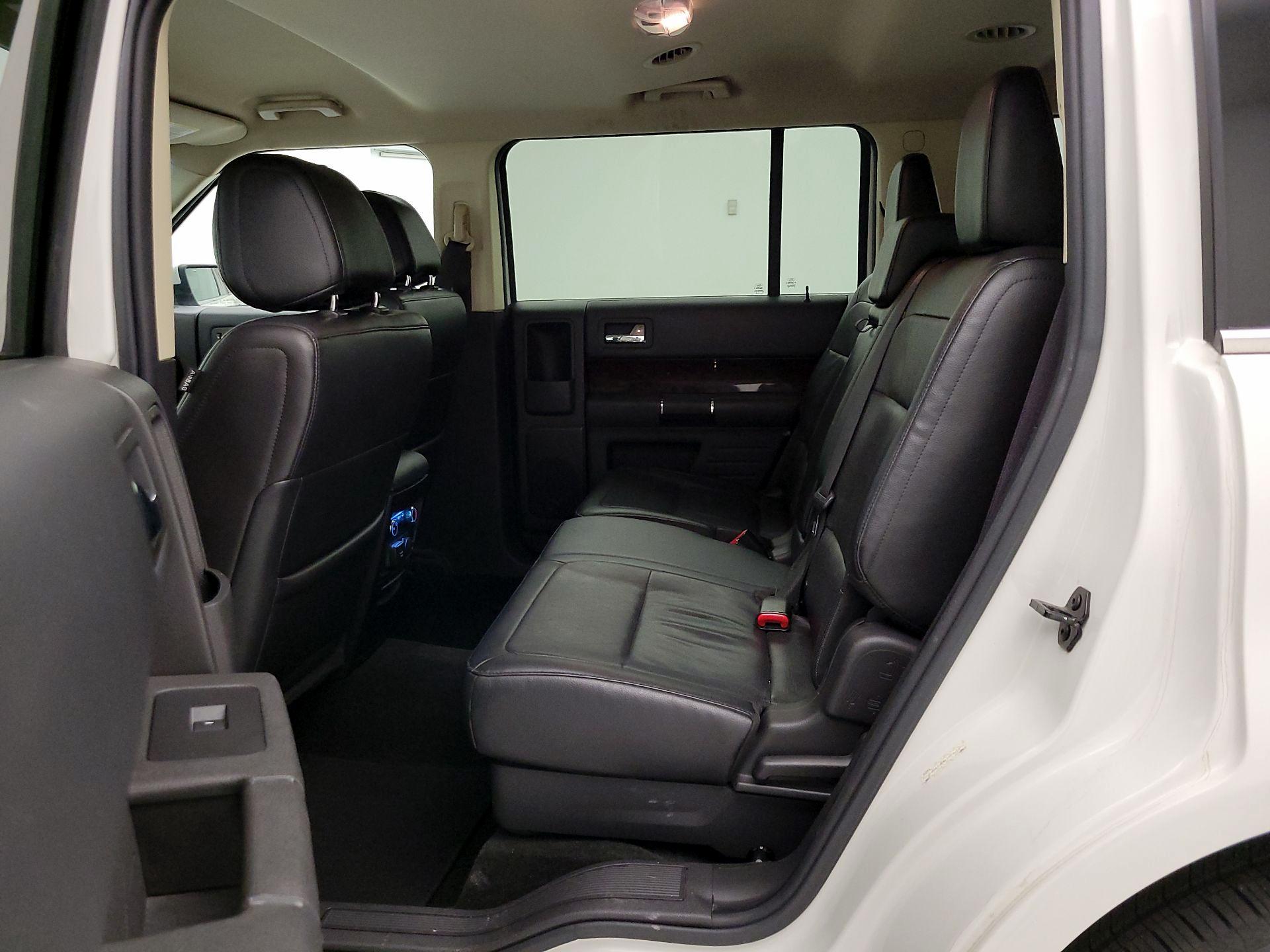 Thumbnail: 2014 Ford Flex - 19