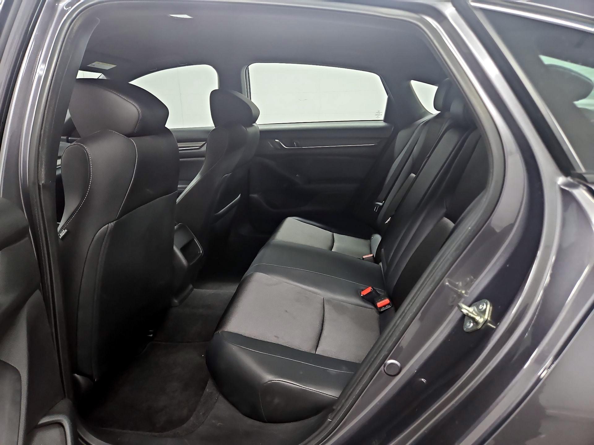 Thumbnail: 2018 Honda Accord - 19
