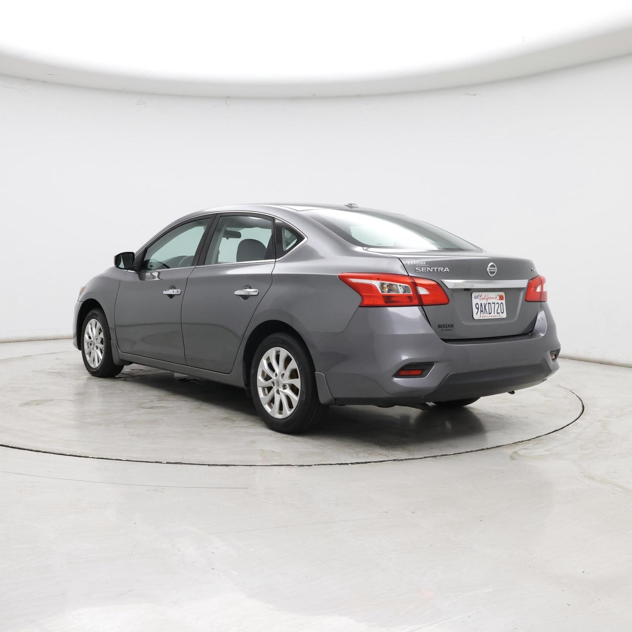 Thumbnail: 2018 Nissan Sentra - 2
