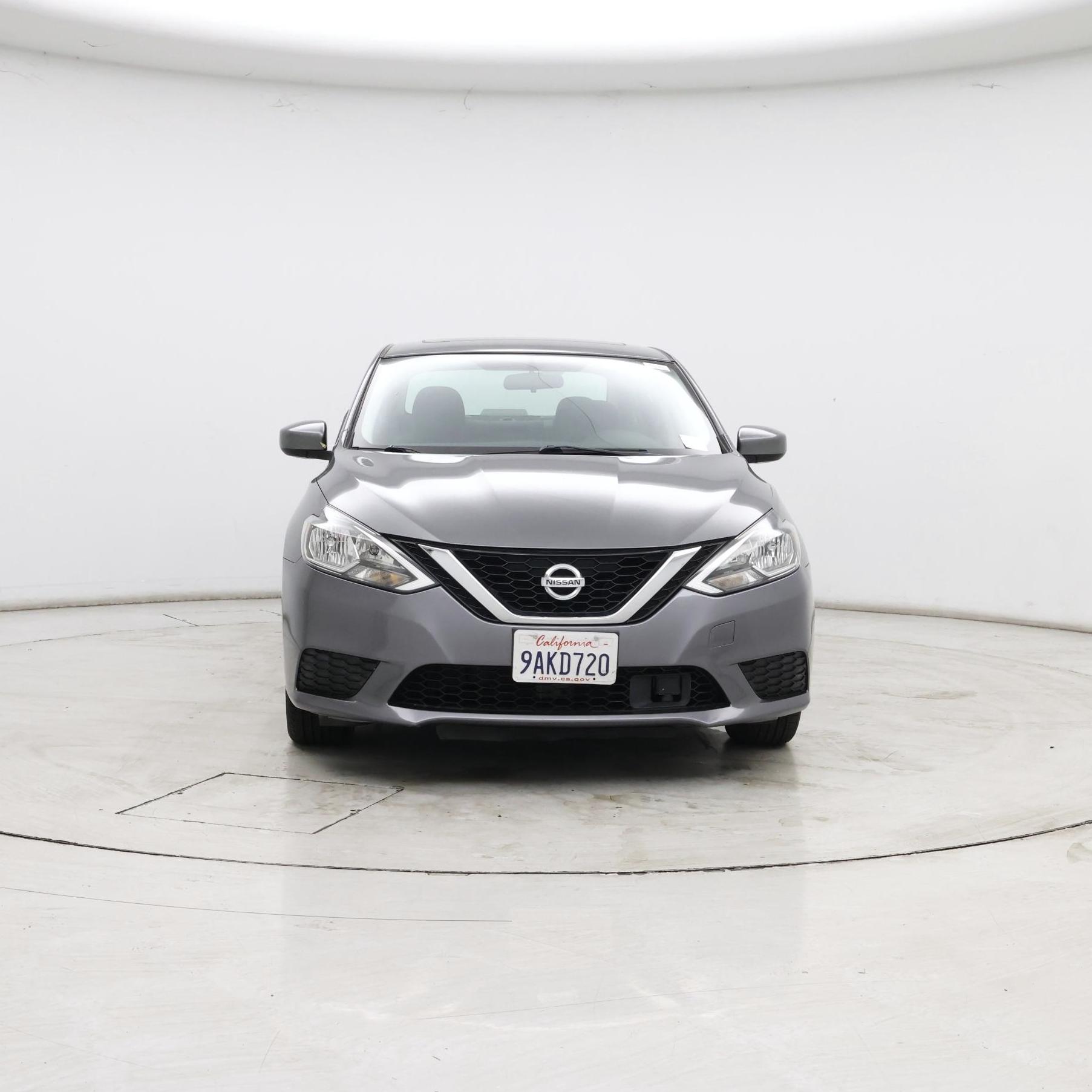 Thumbnail: 2018 Nissan Sentra - 5