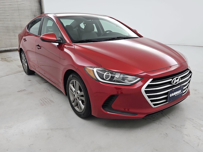 2017 Hyundai Elantra SE -
                  Springfield, IL