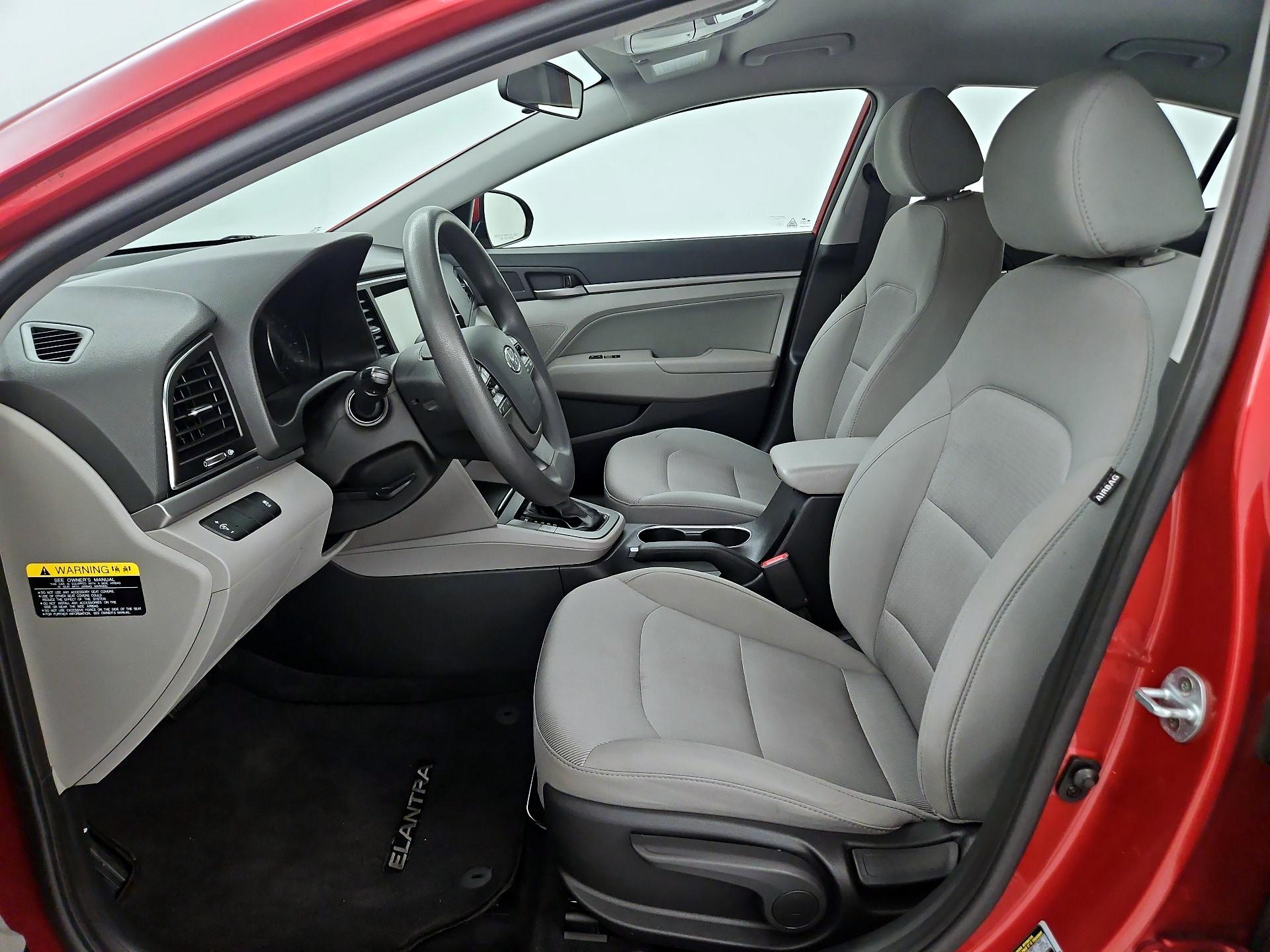 Thumbnail: 2017 Hyundai Elantra - 9