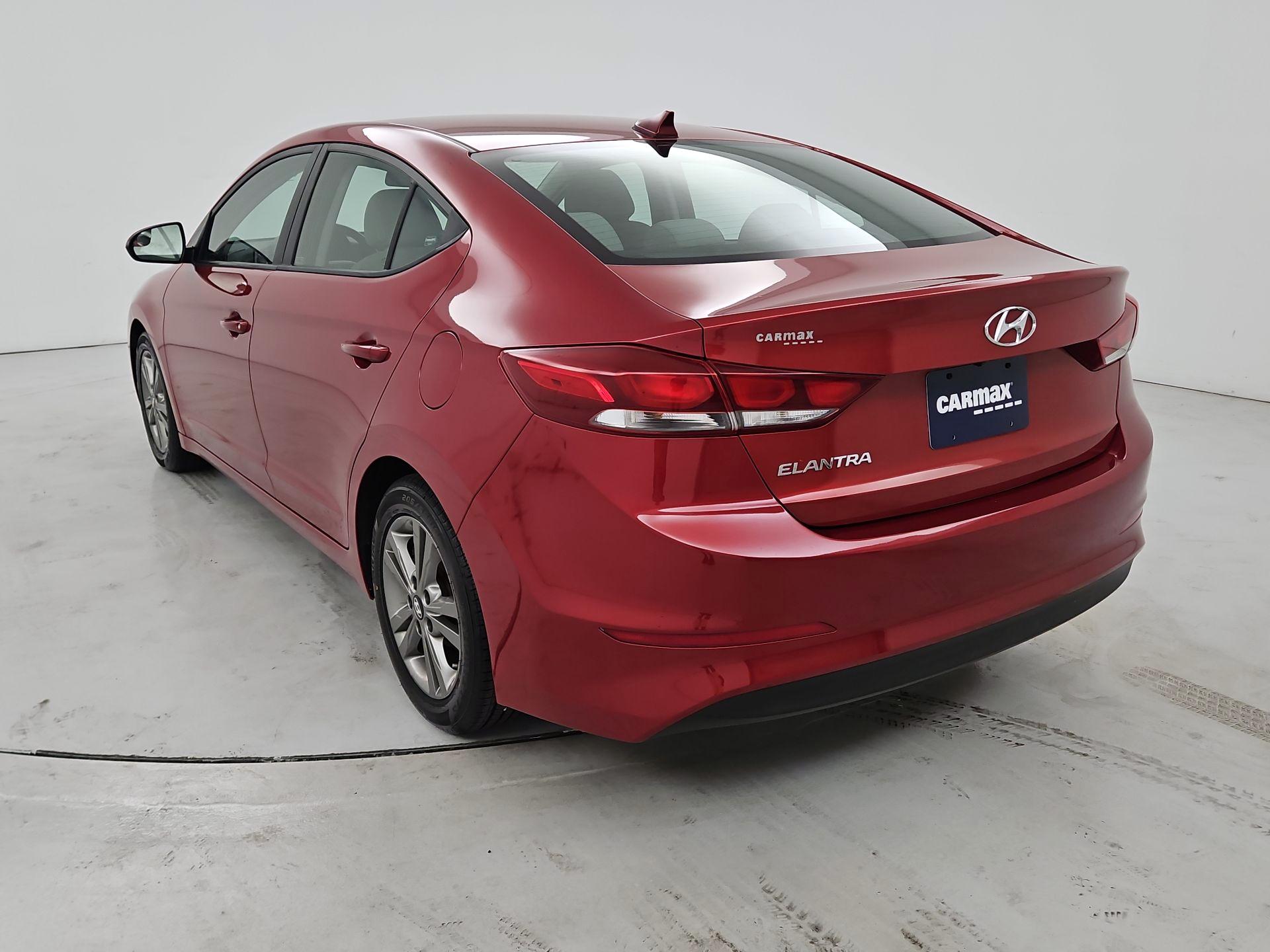 Thumbnail: 2017 Hyundai Elantra - 7