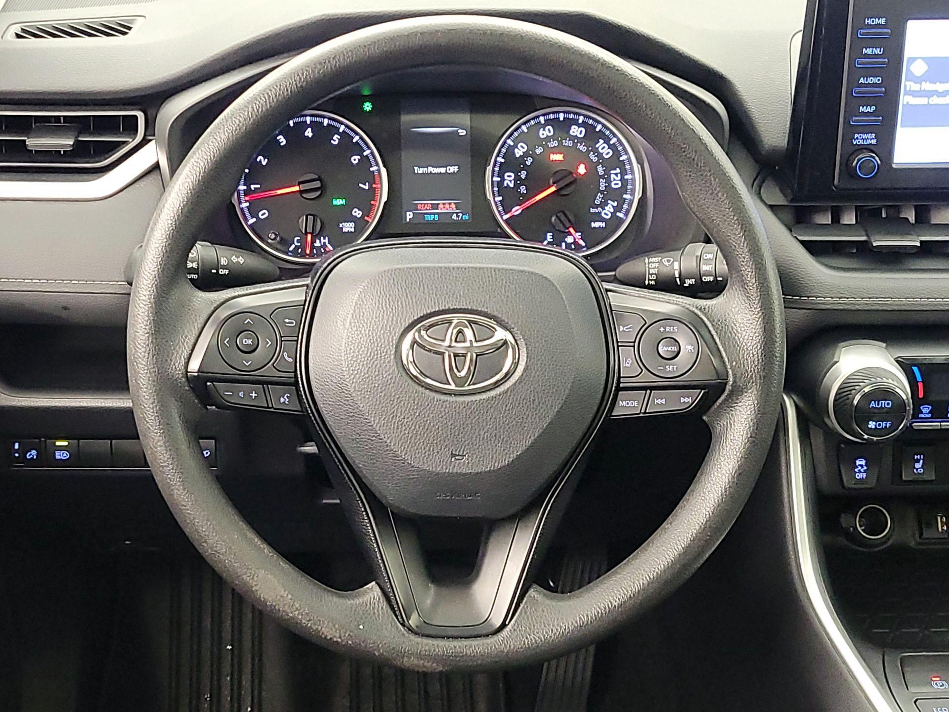 Thumbnail: 2019 Toyota RAV4 - 10