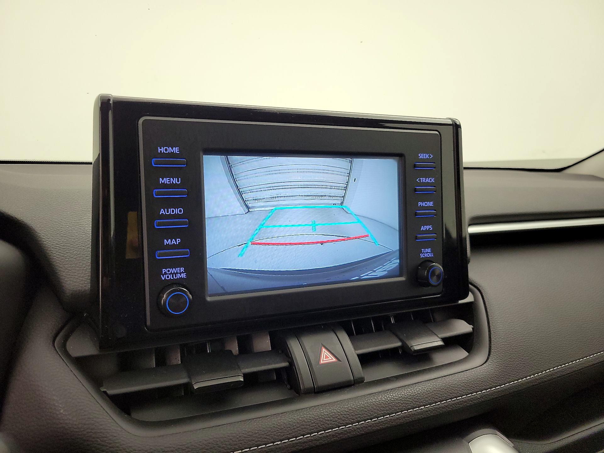 Thumbnail: 2019 Toyota RAV4 - 14