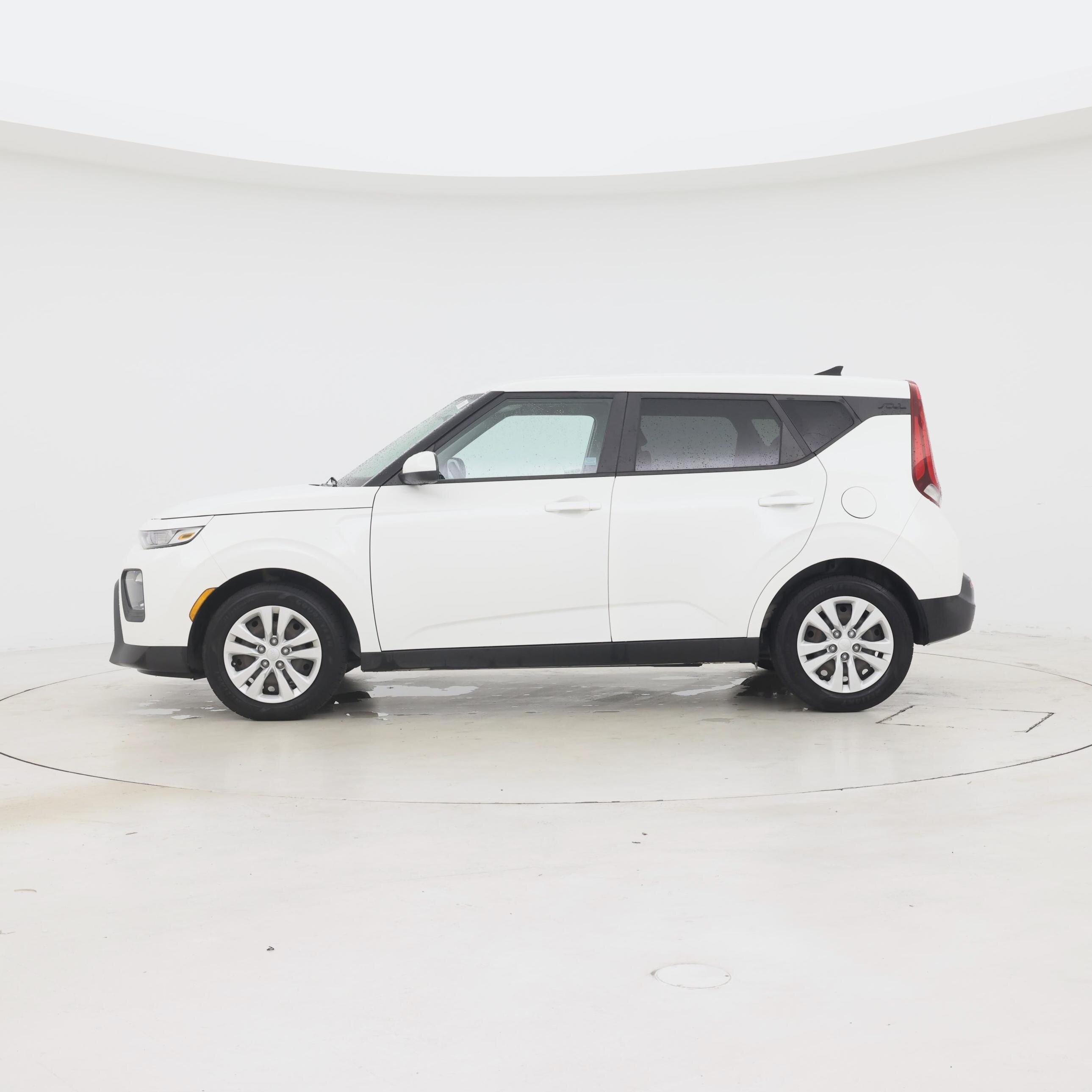 Thumbnail: 2021 Kia Soul - 3