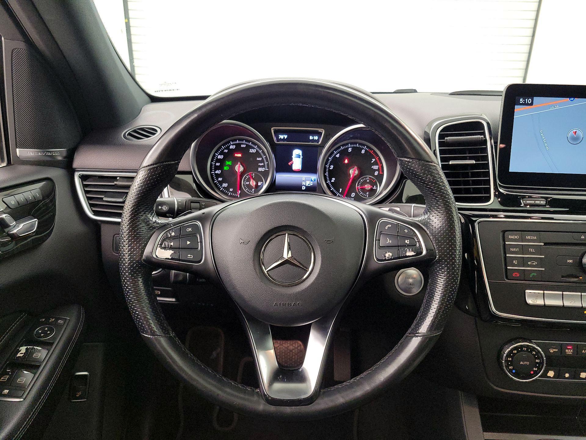 Thumbnail: 2018 Mercedes-Benz GLE - 10