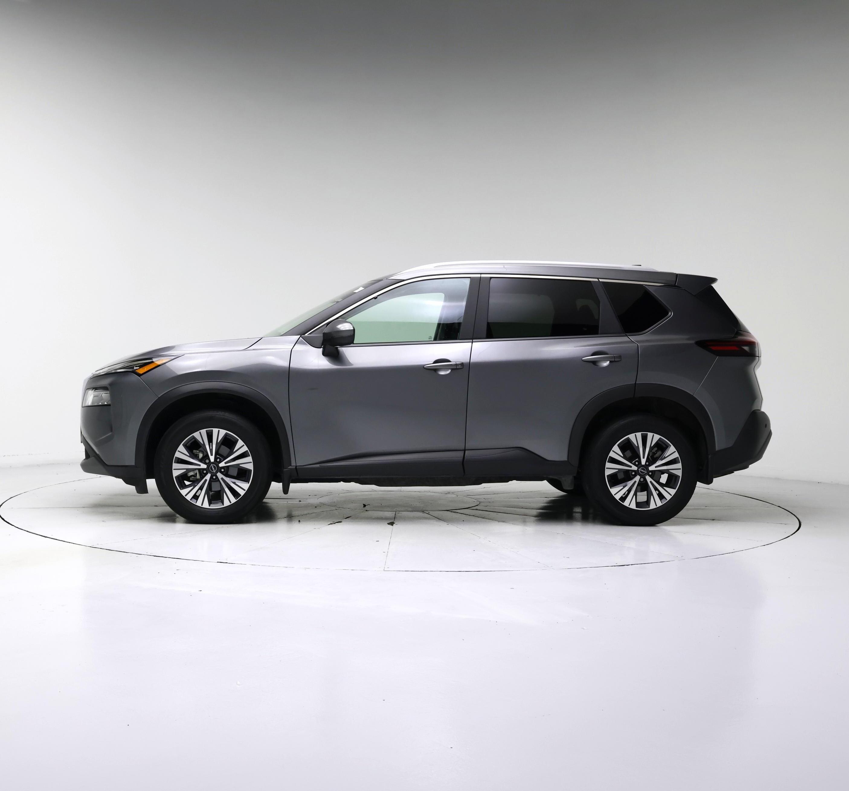 Thumbnail: 2022 Nissan Rogue - 3