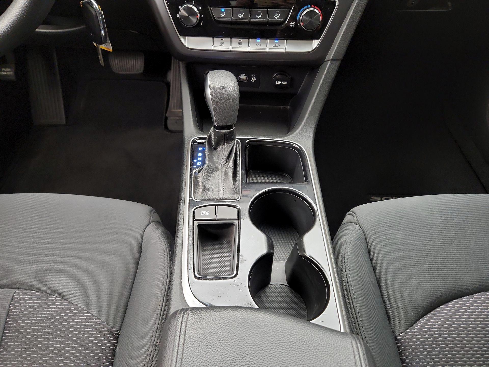 Thumbnail: 2018 Hyundai Sonata - 17