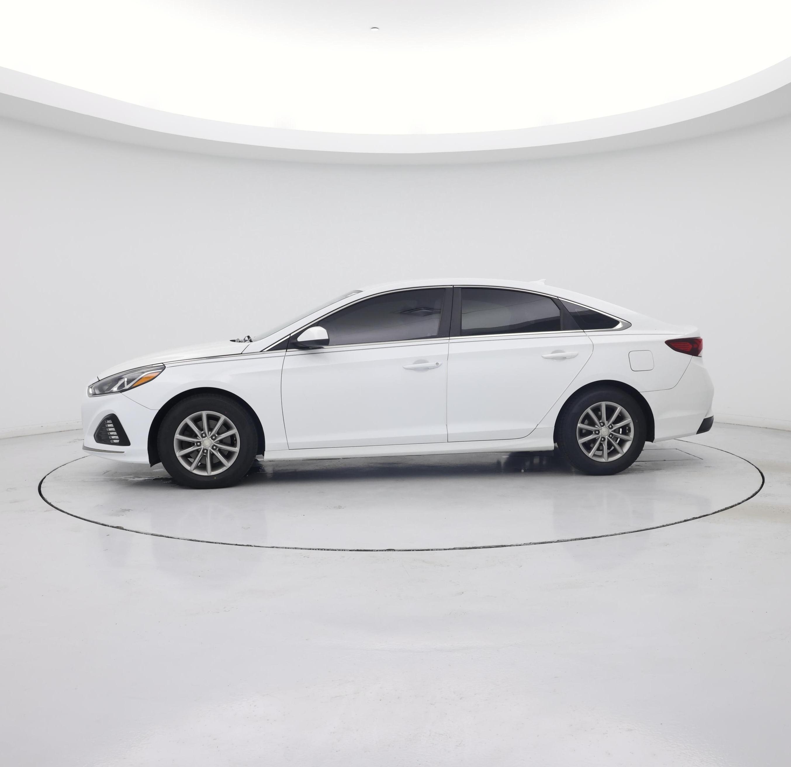 Thumbnail: 2018 Hyundai Sonata - 3