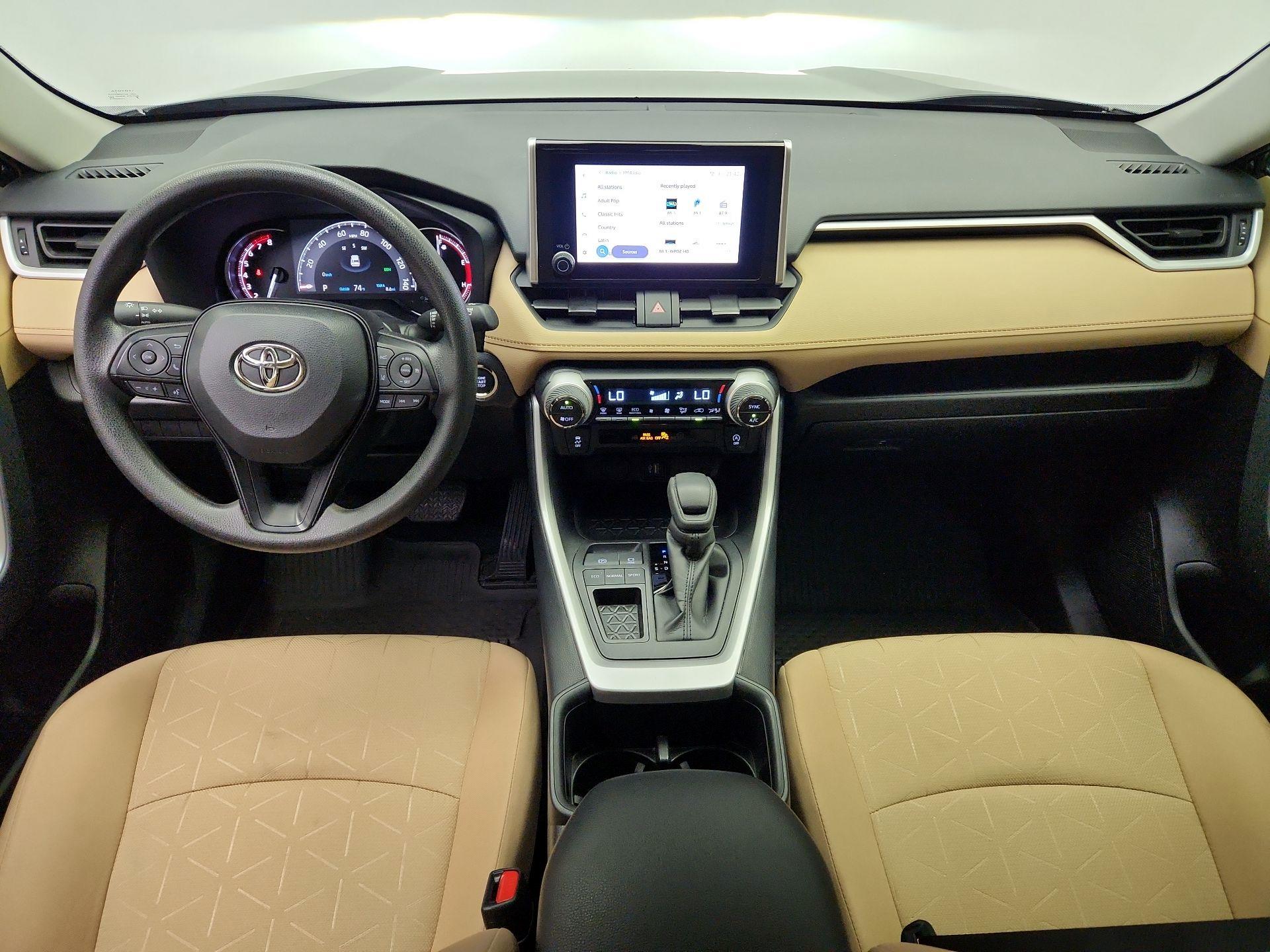Thumbnail: 2025 Toyota RAV4 - 9