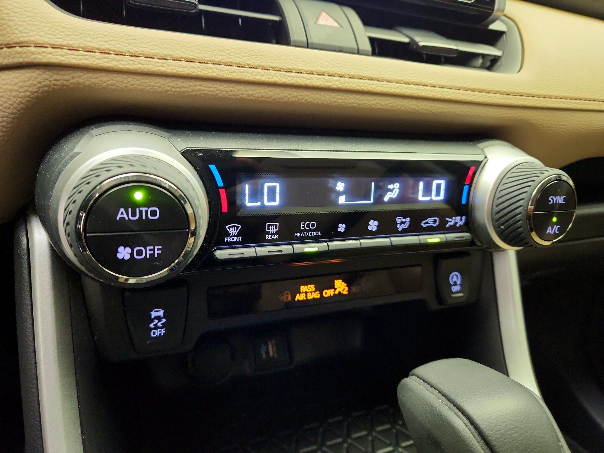 Thumbnail: 2025 Toyota RAV4 - 16