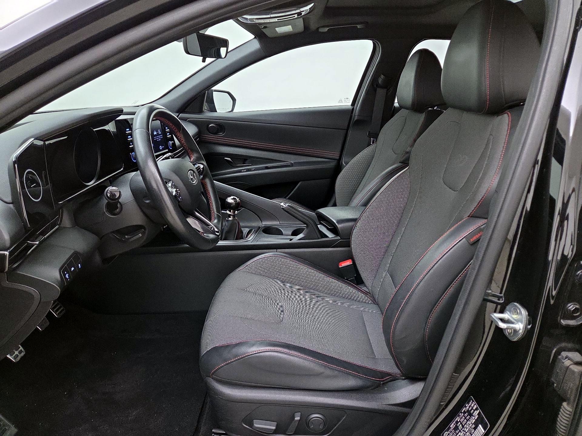 Thumbnail: 2021 Hyundai Elantra - 11
