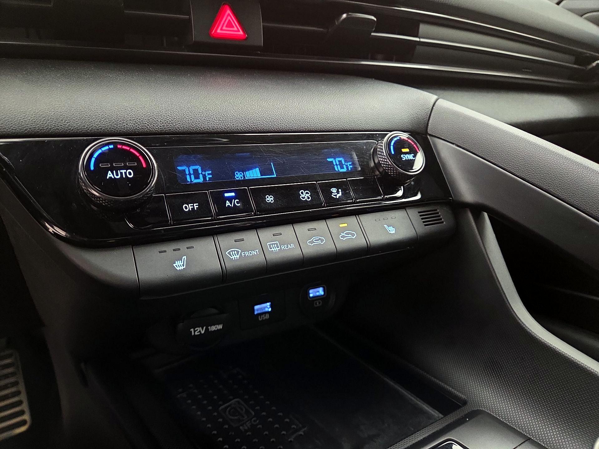 Thumbnail: 2021 Hyundai Elantra - 16