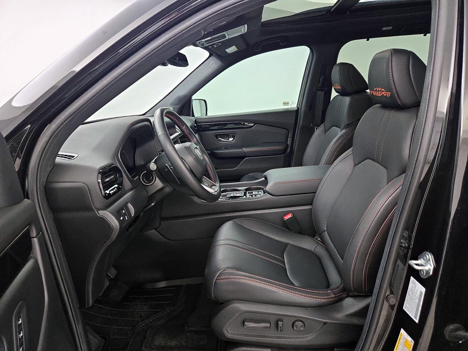 Thumbnail: 2025 Honda Pilot - 11