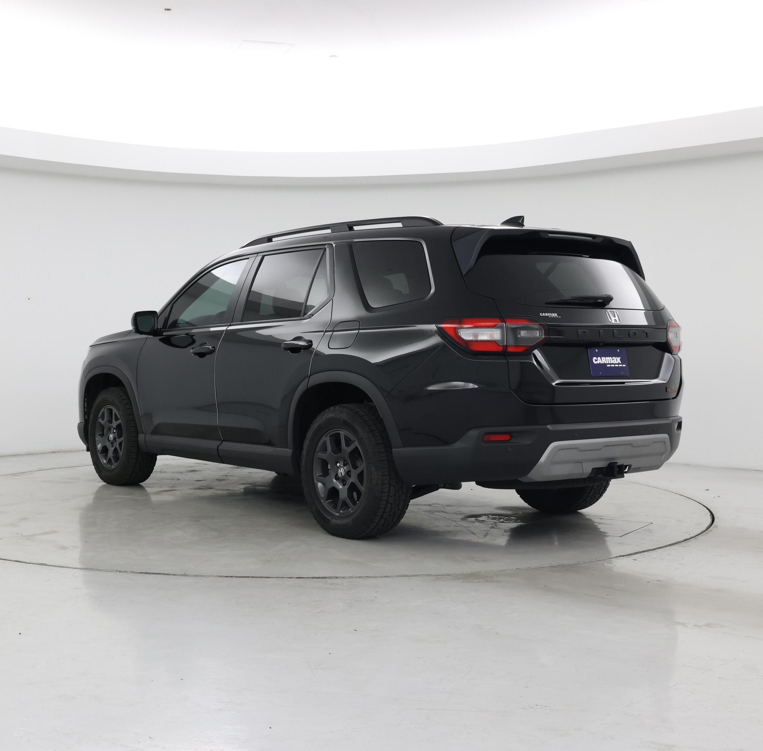 Thumbnail: 2025 Honda Pilot - 2