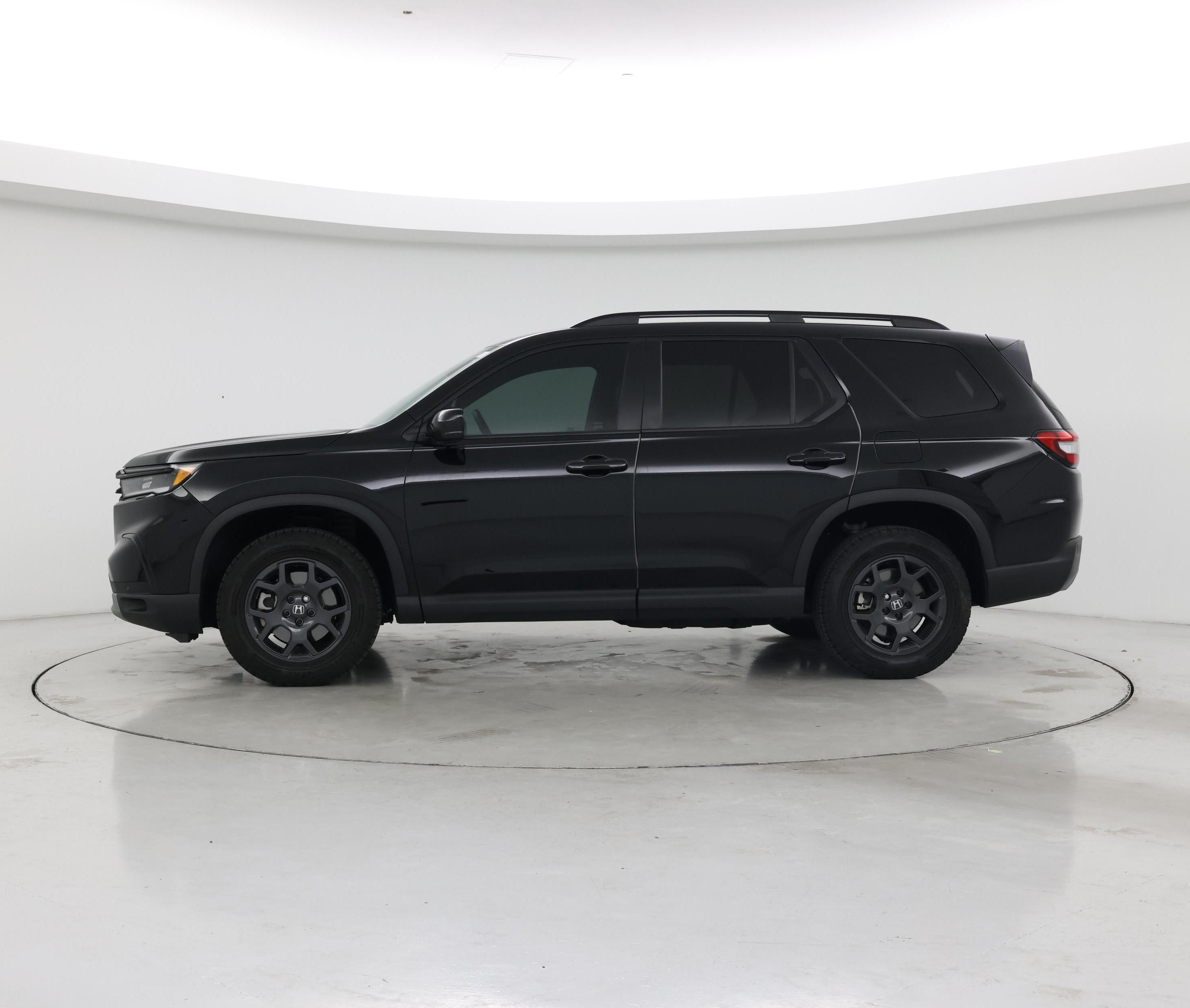Thumbnail: 2025 Honda Pilot - 3