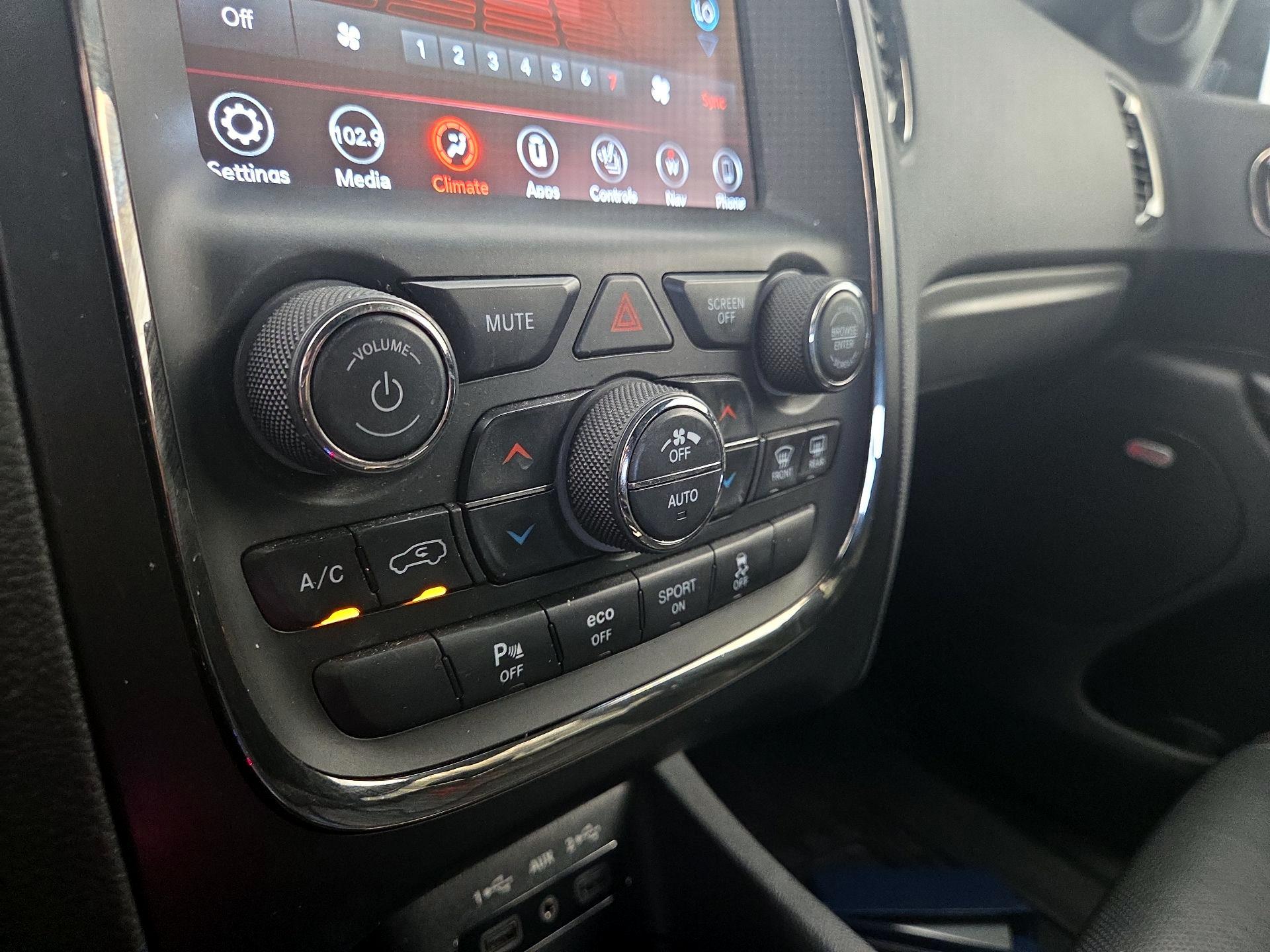 Thumbnail: 2018 Dodge Durango - 16