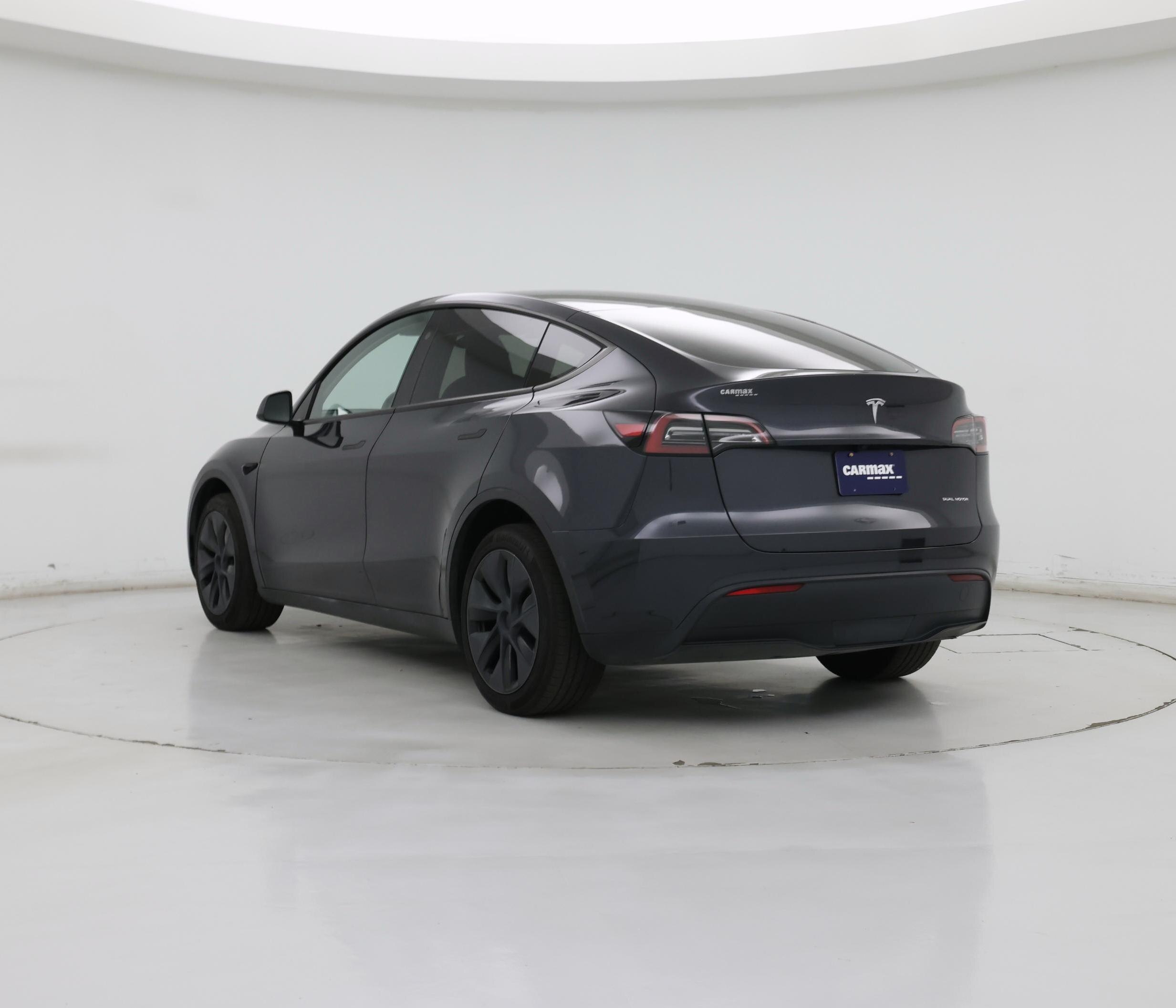 Thumbnail: 2025 Tesla Model Y - 2