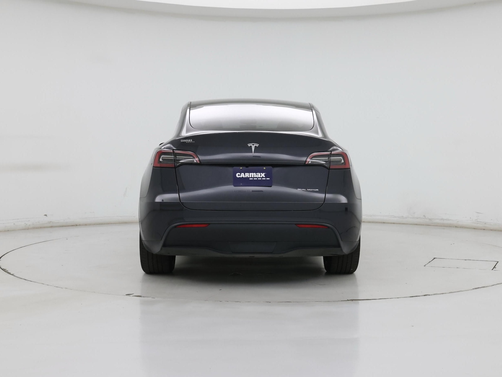 2025 Tesla Model Y Long Range - Photo 7