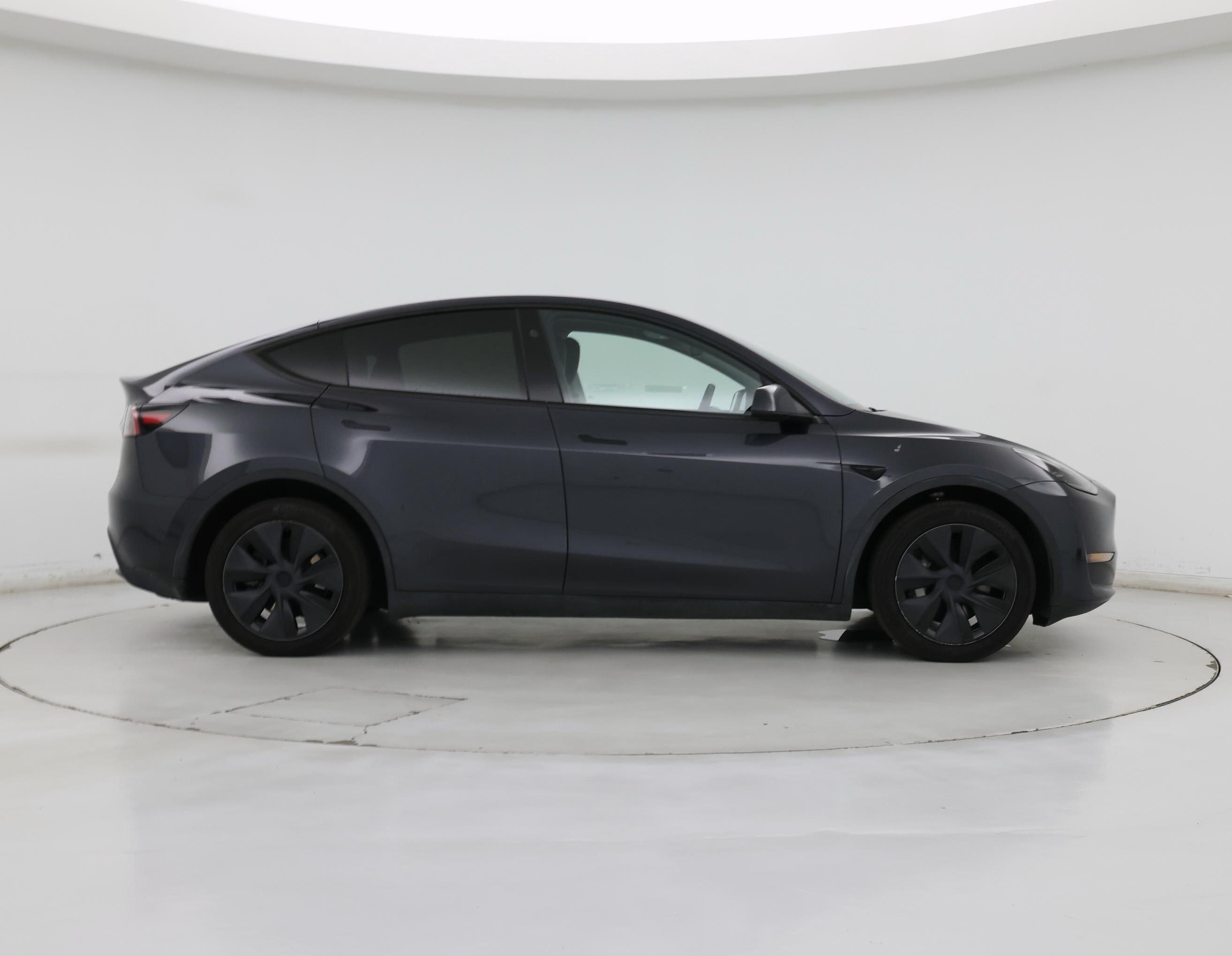 Thumbnail: 2025 Tesla Model Y - 7