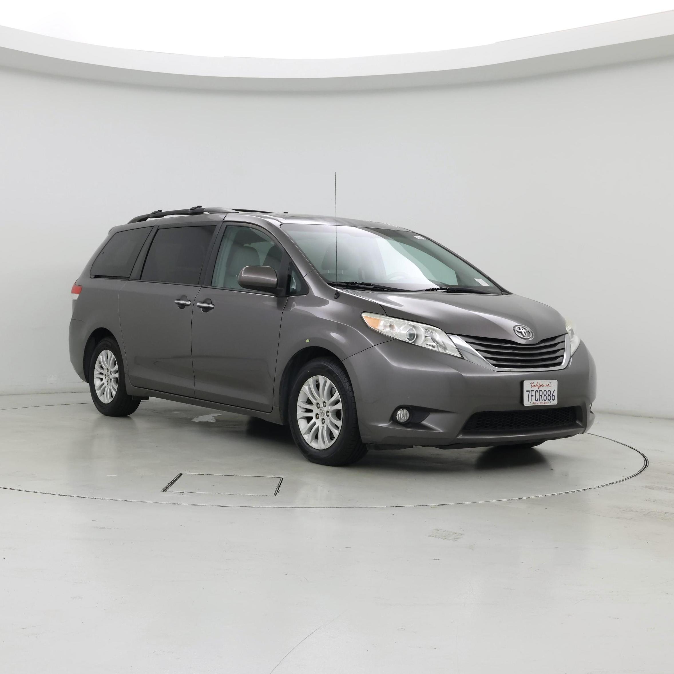 Gray 2014 Toyota Sienna Minivan Front-Wheel Drive Automatic