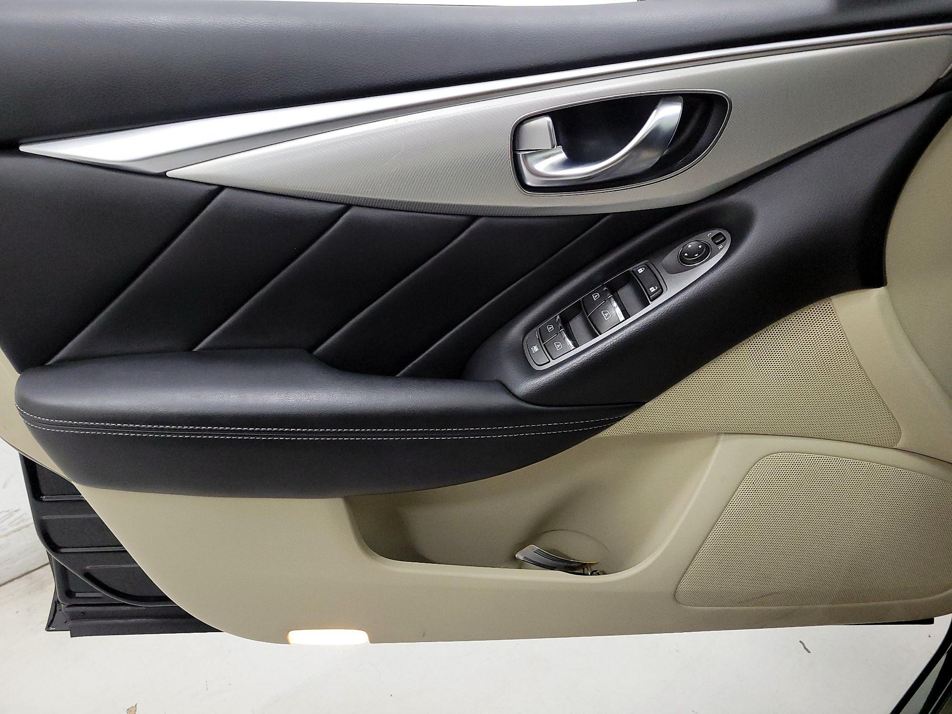 Thumbnail: 2019 INFINITI Q50 - 12
