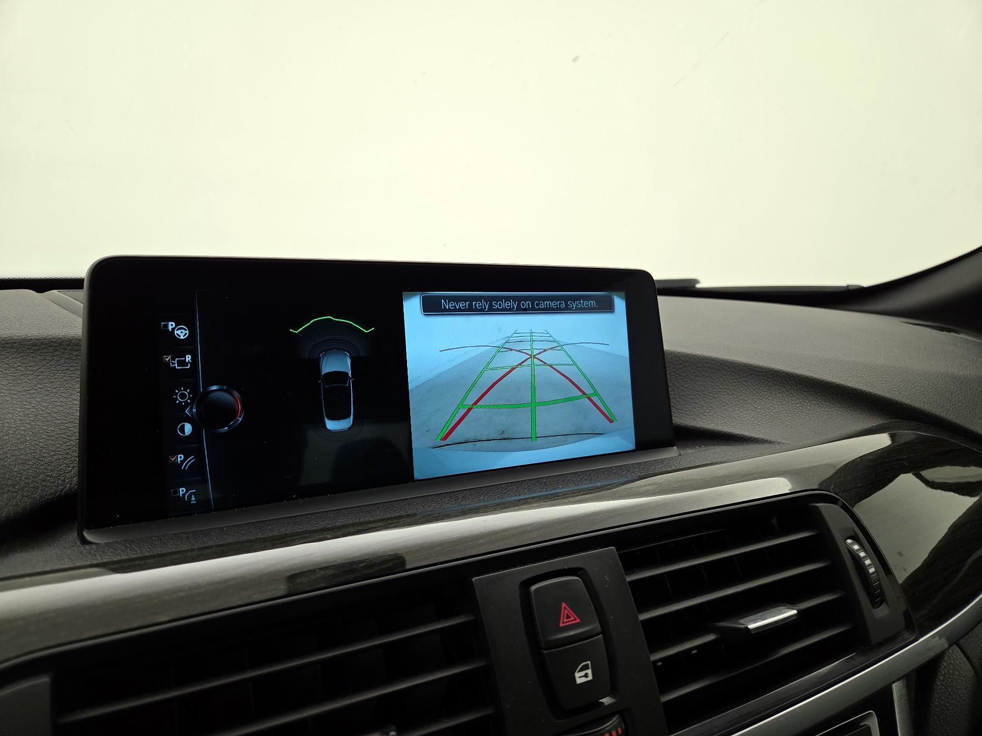 Thumbnail: 2017 BMW 4 Series - 15