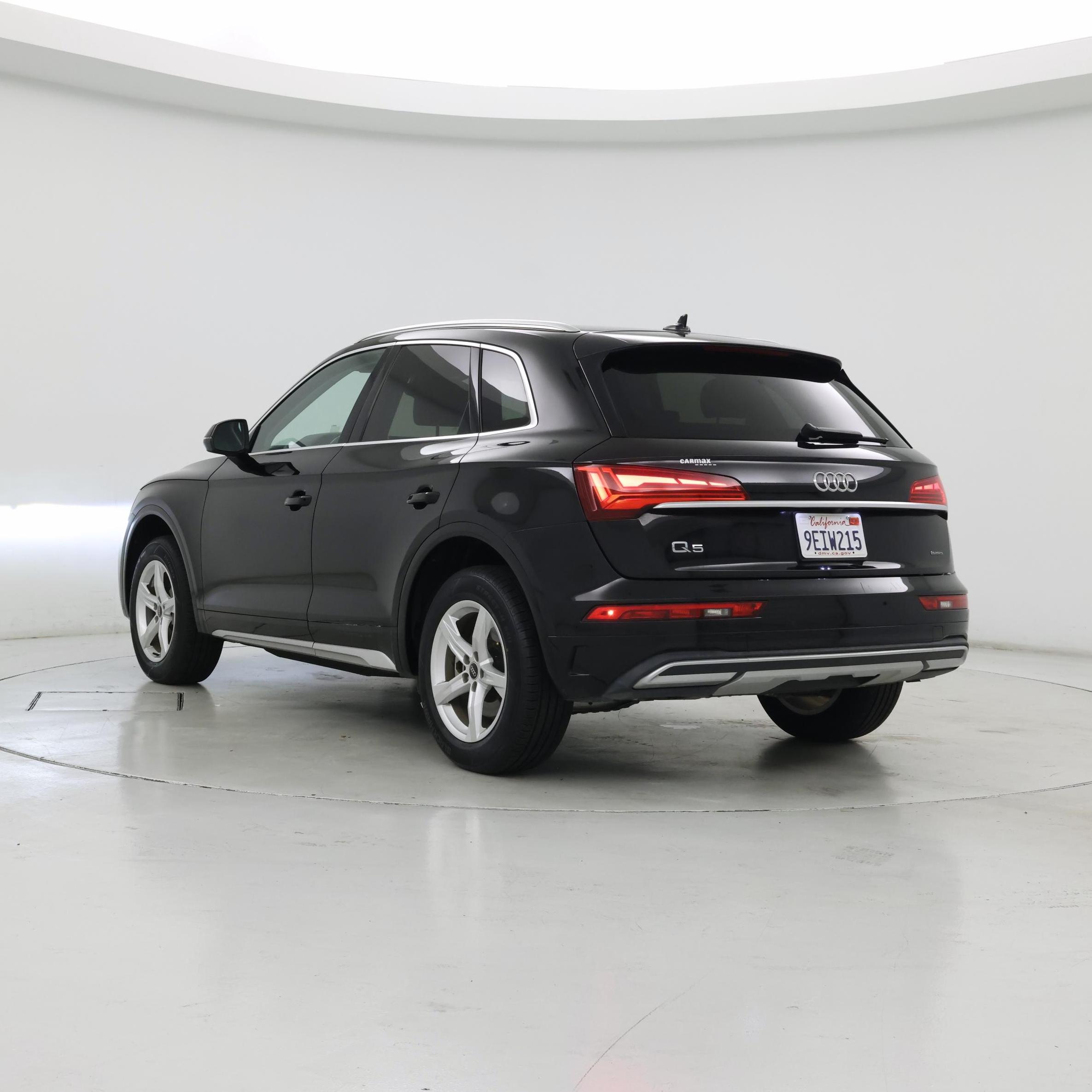Thumbnail: 2023 Audi Q5 - 2