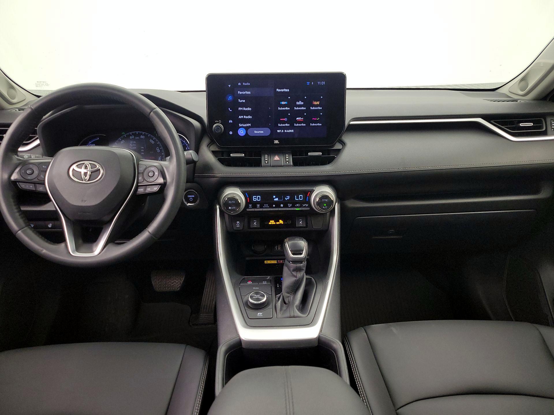 Thumbnail: 2024 Toyota RAV4 - 9