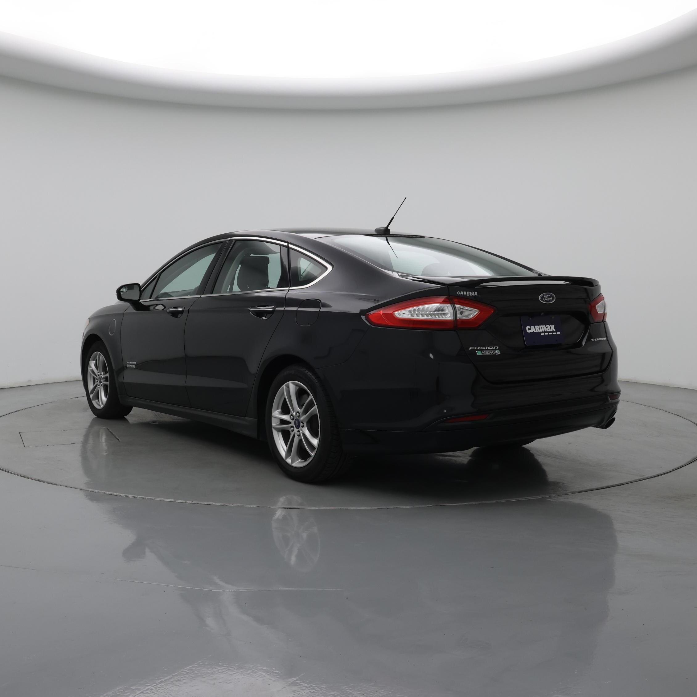 Thumbnail: 2015 Ford Fusion - 2
