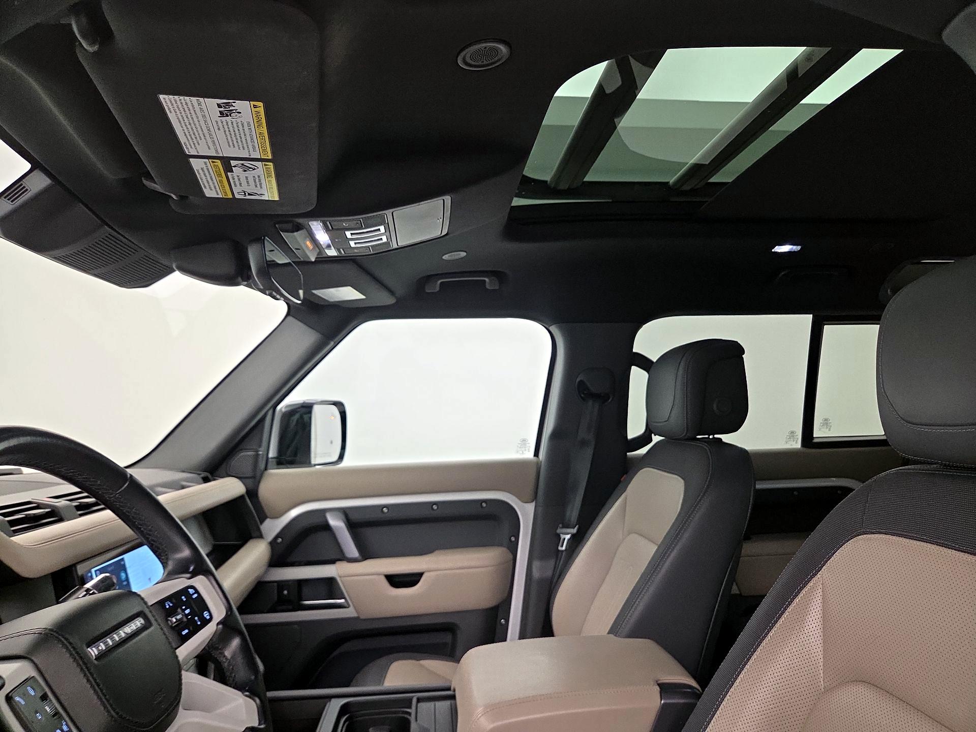 Thumbnail: 2022 Land Rover Defender - 20