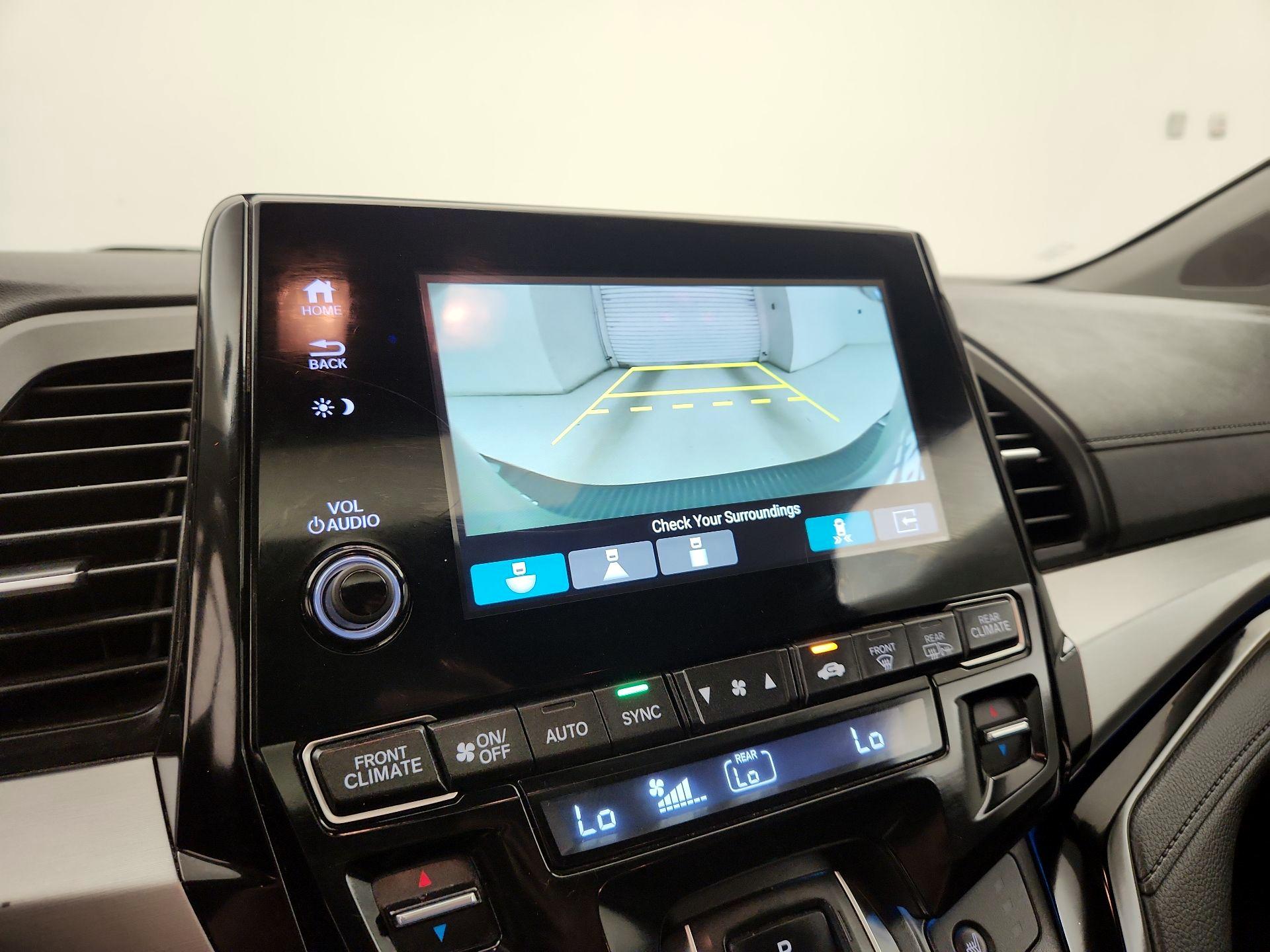 Thumbnail: 2021 Honda Odyssey - 15