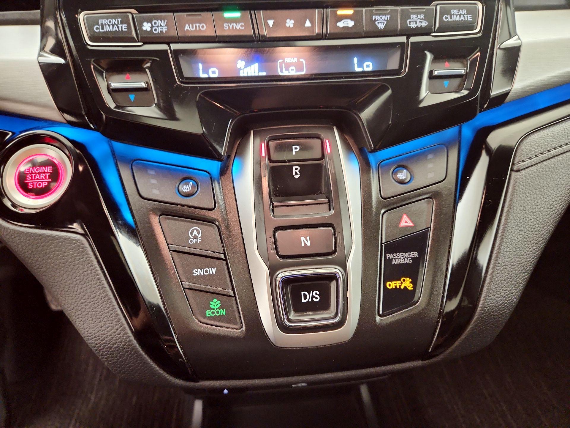 Thumbnail: 2021 Honda Odyssey - 18