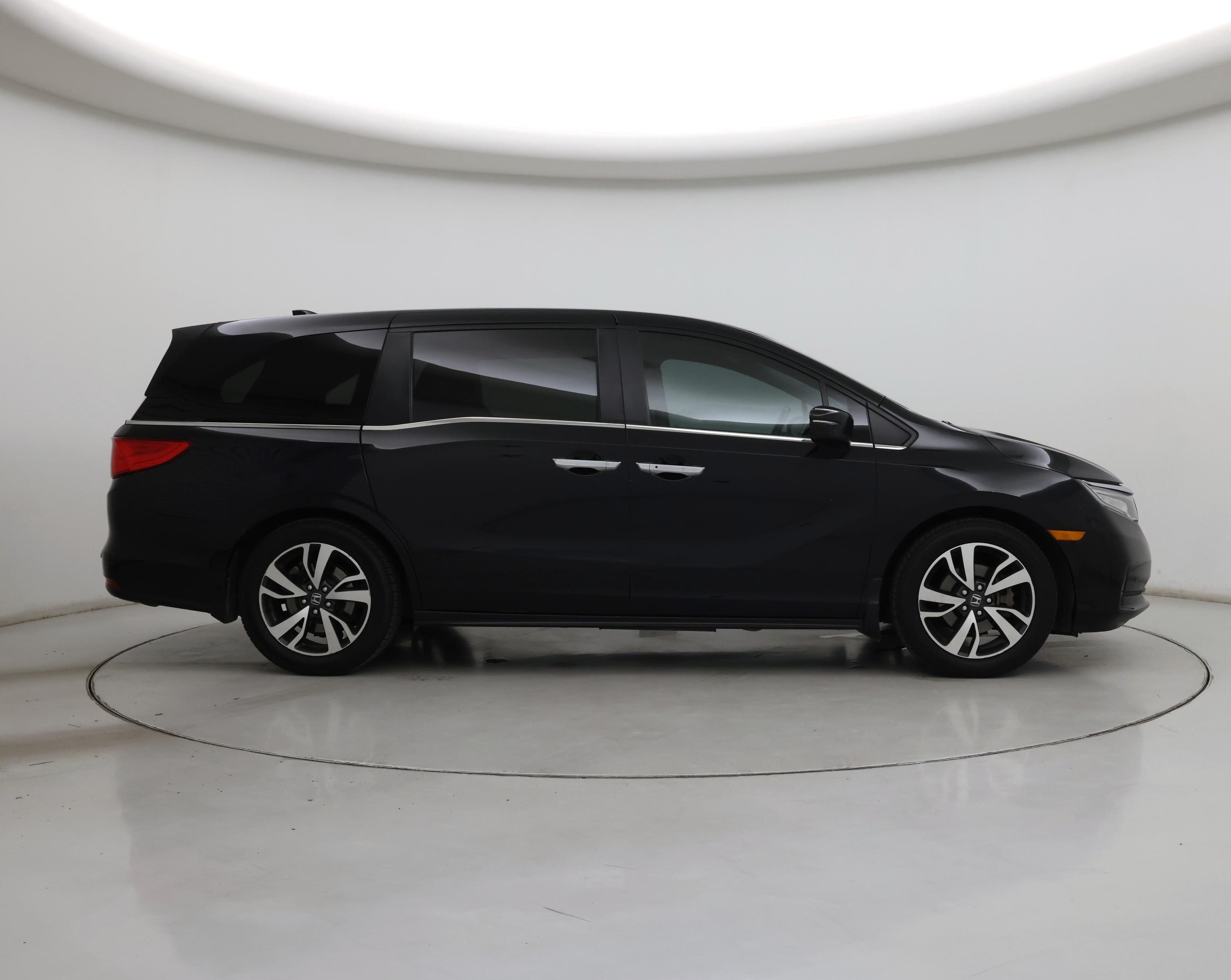 Thumbnail: 2021 Honda Odyssey - 7