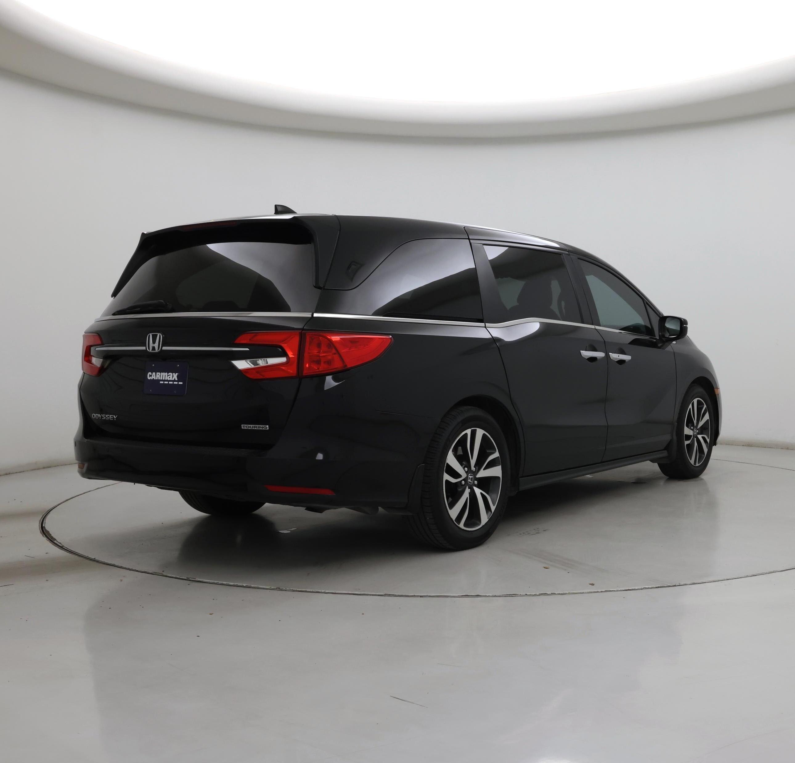Thumbnail: 2021 Honda Odyssey - 8
