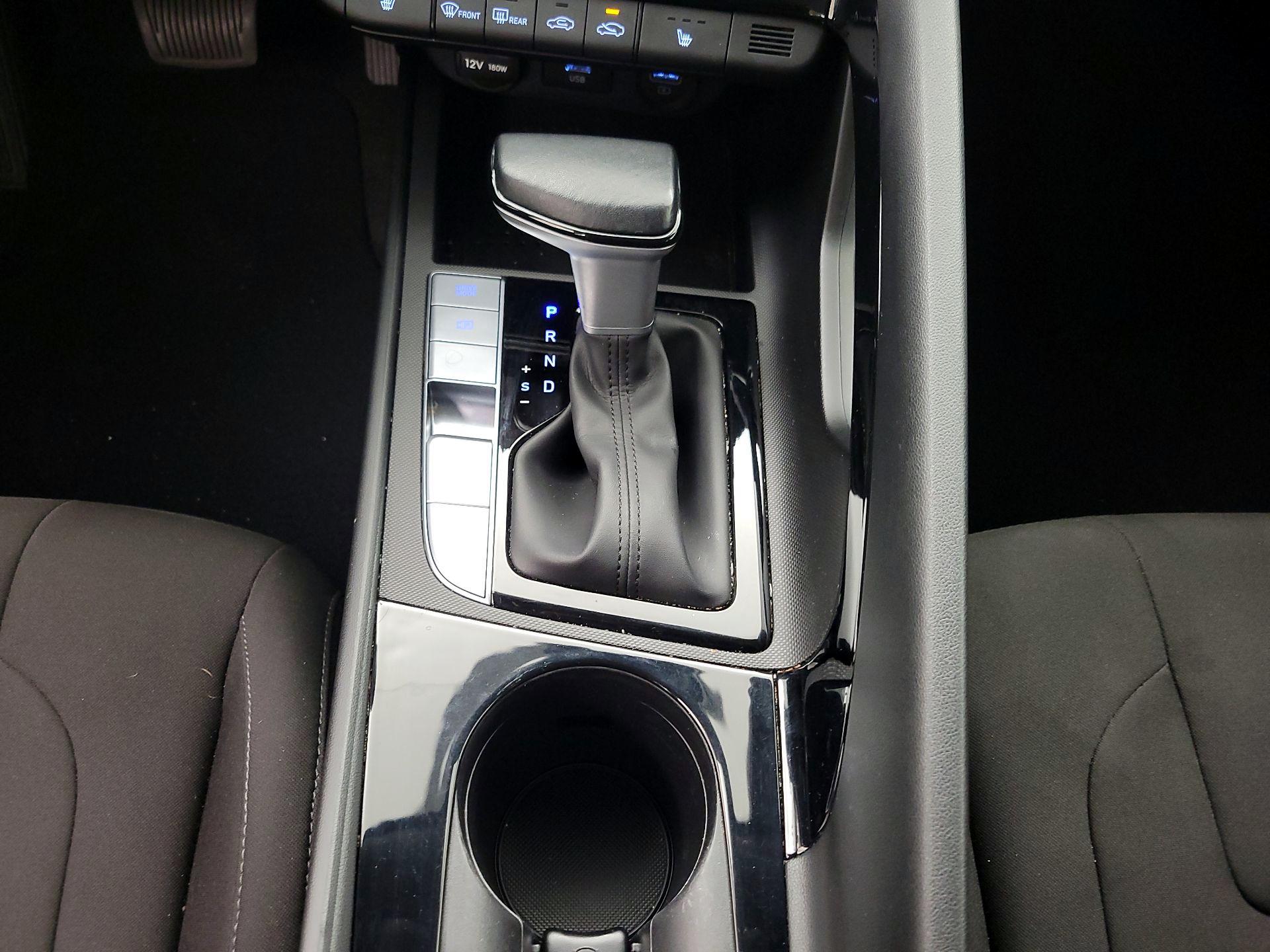 Thumbnail: 2023 Hyundai Elantra - 18