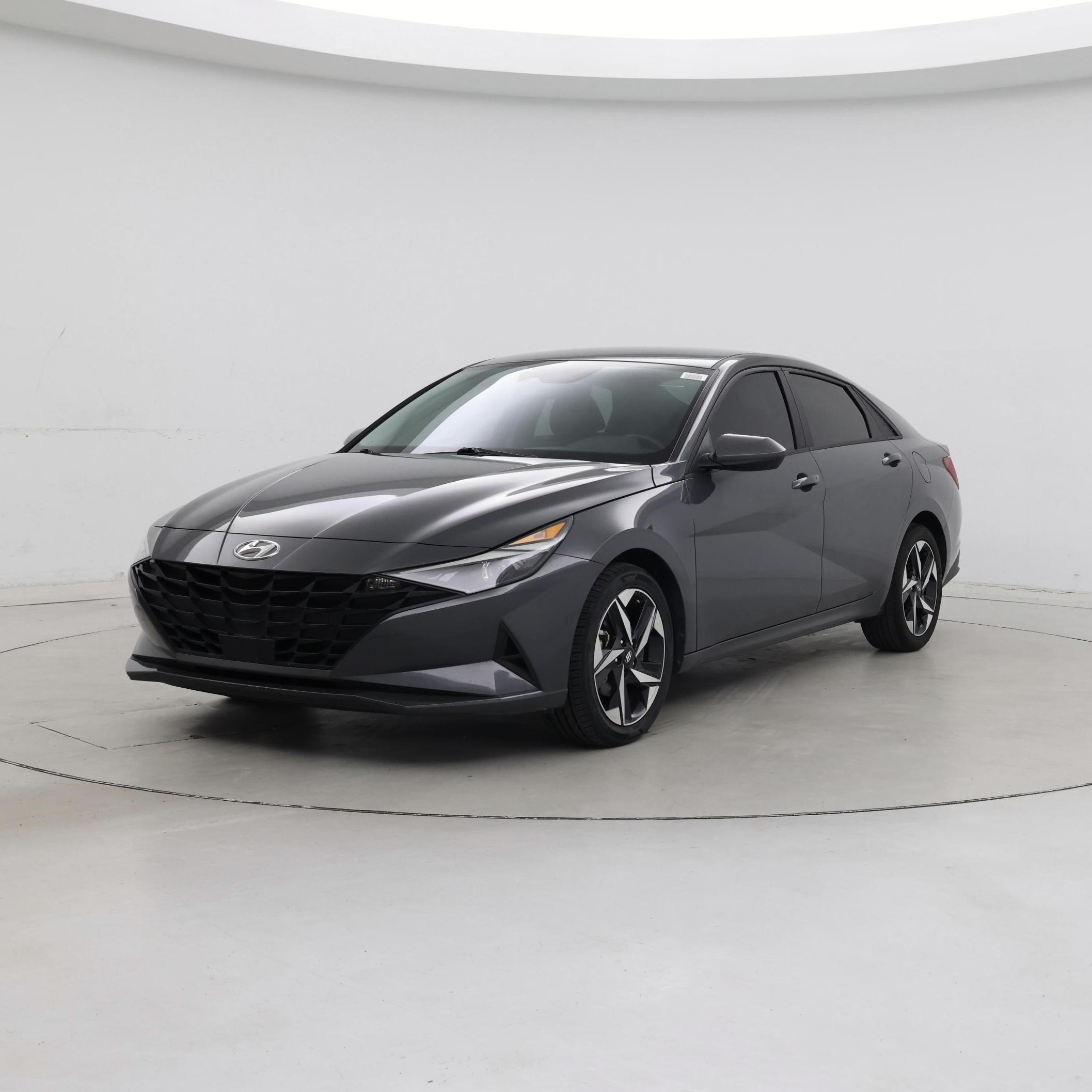 Thumbnail: 2023 Hyundai Elantra - 4