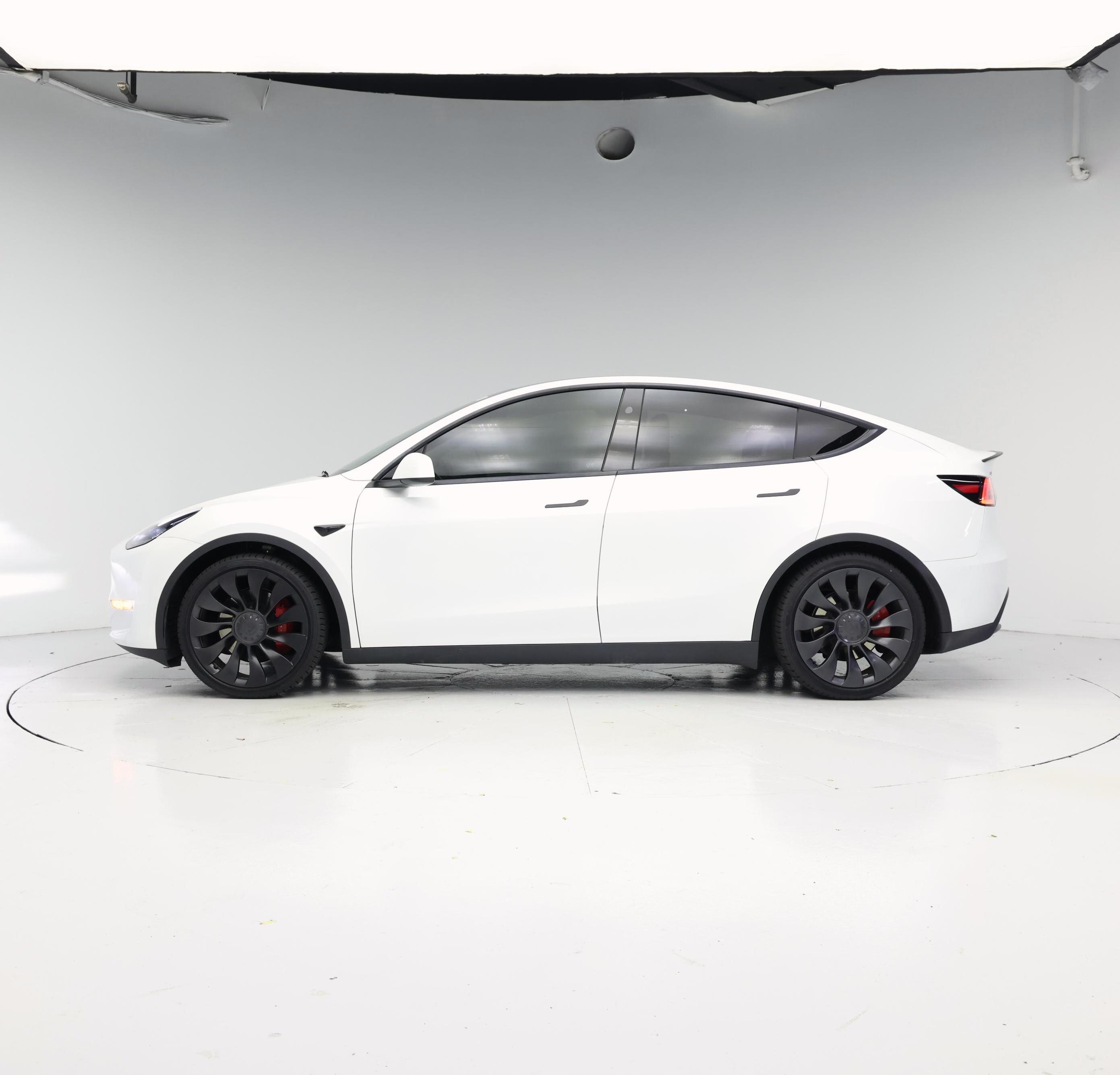 Thumbnail: 2023 Tesla Model Y - 3