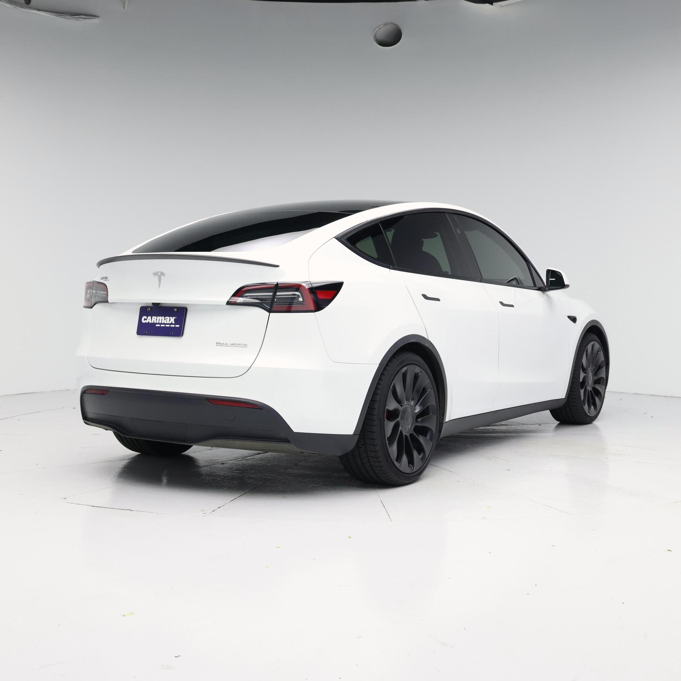 Thumbnail: 2023 Tesla Model Y - 8