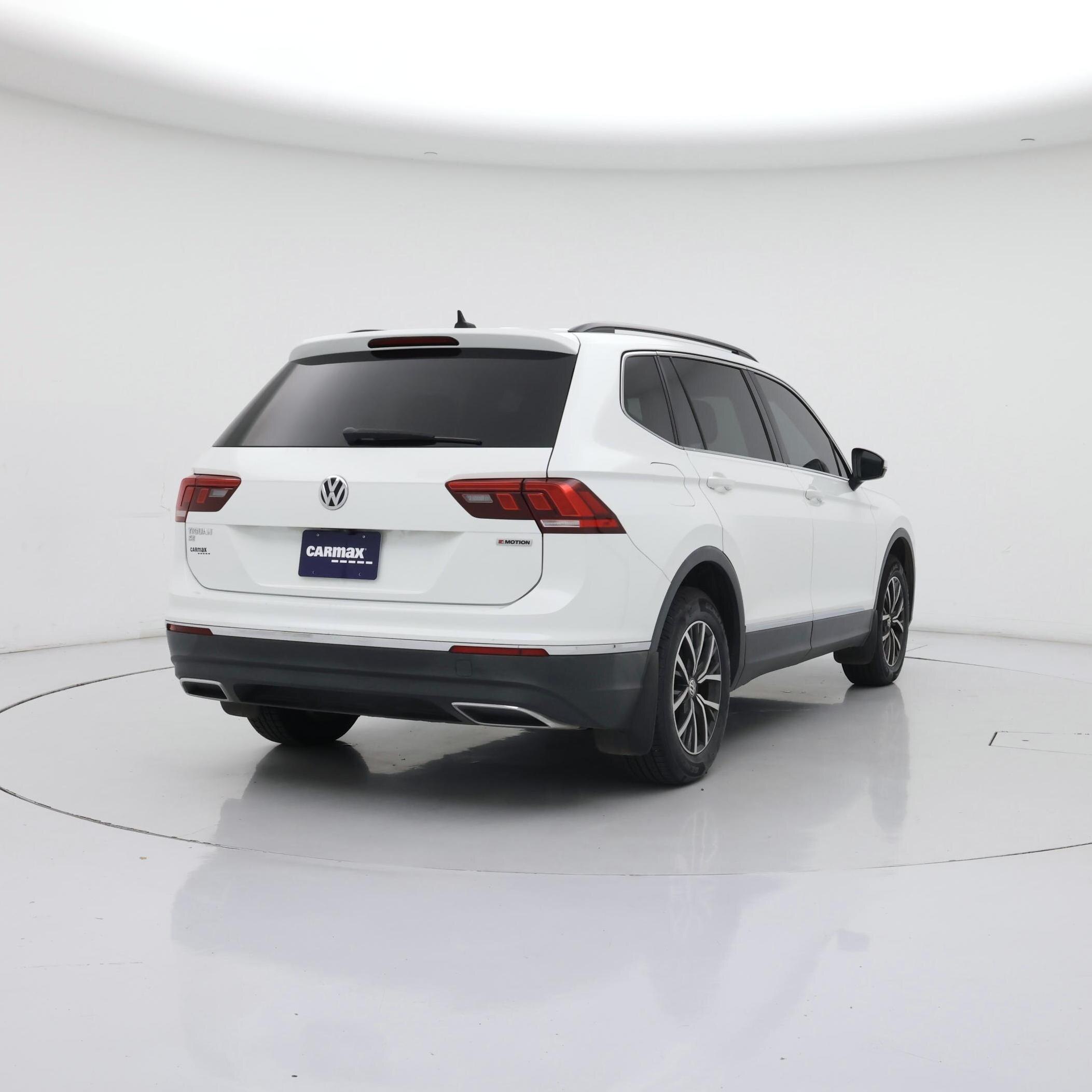 Thumbnail: 2020 Volkswagen Tiguan - 8