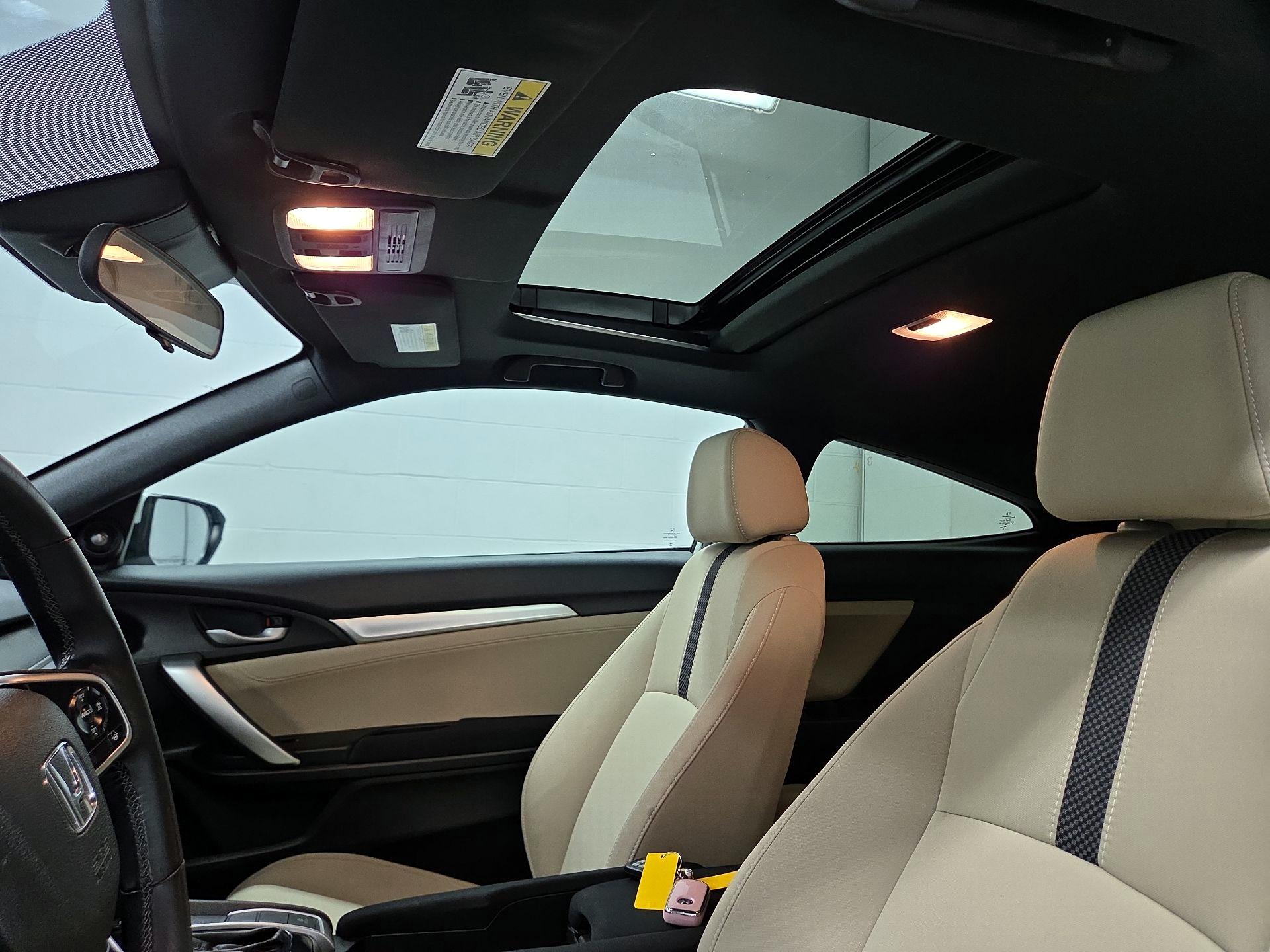 Thumbnail: 2019 Honda Civic - 19