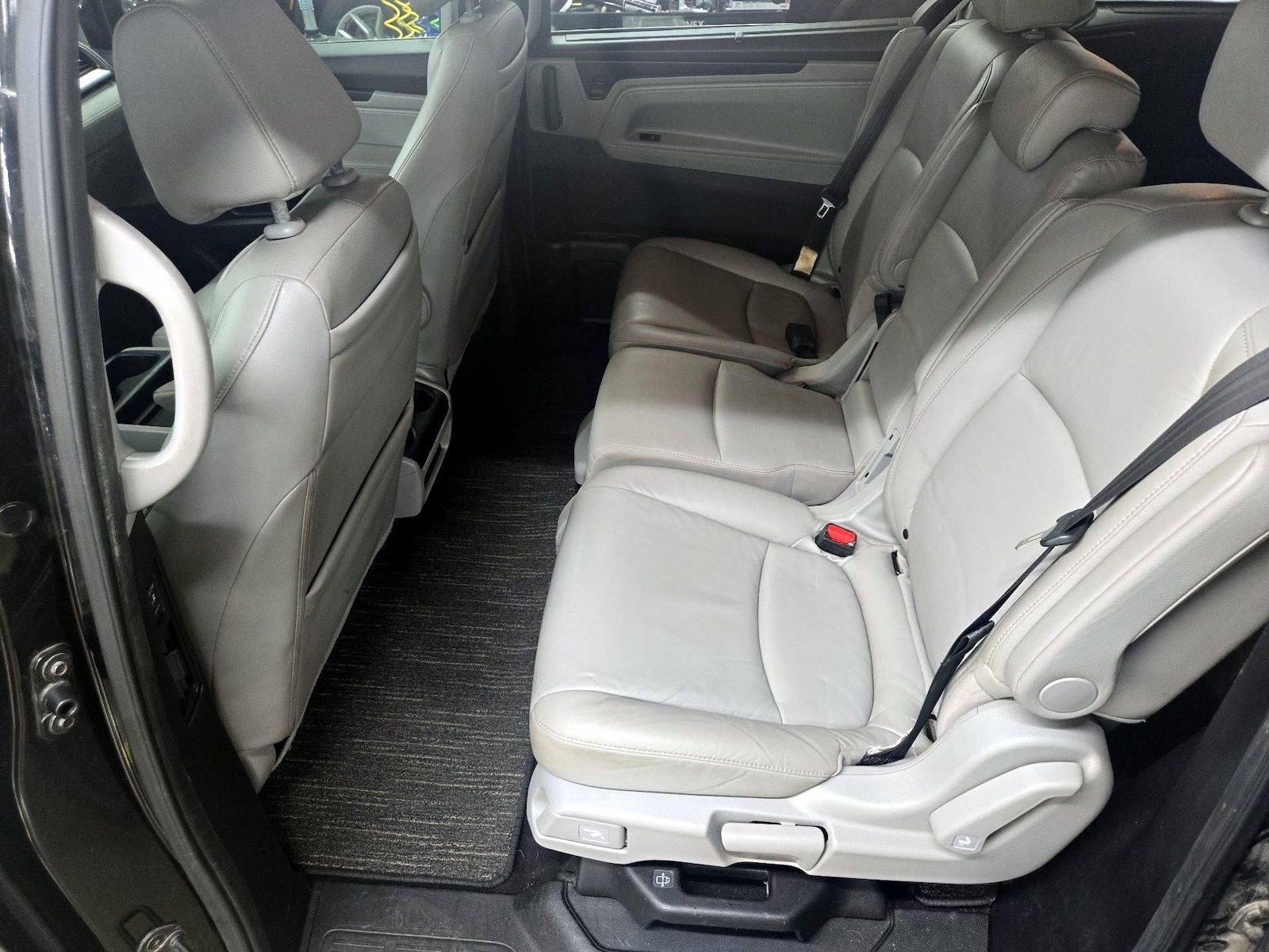 Rear Air Conditioning