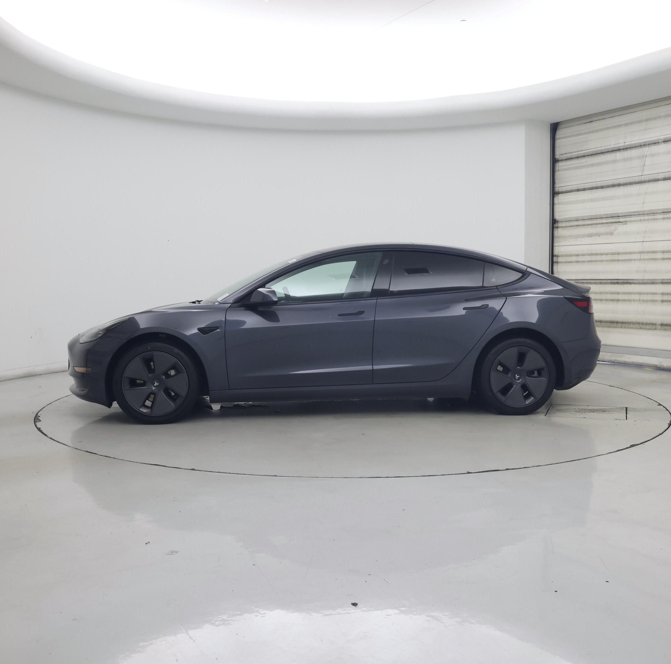 Thumbnail: 2023 Tesla Model 3 - 3