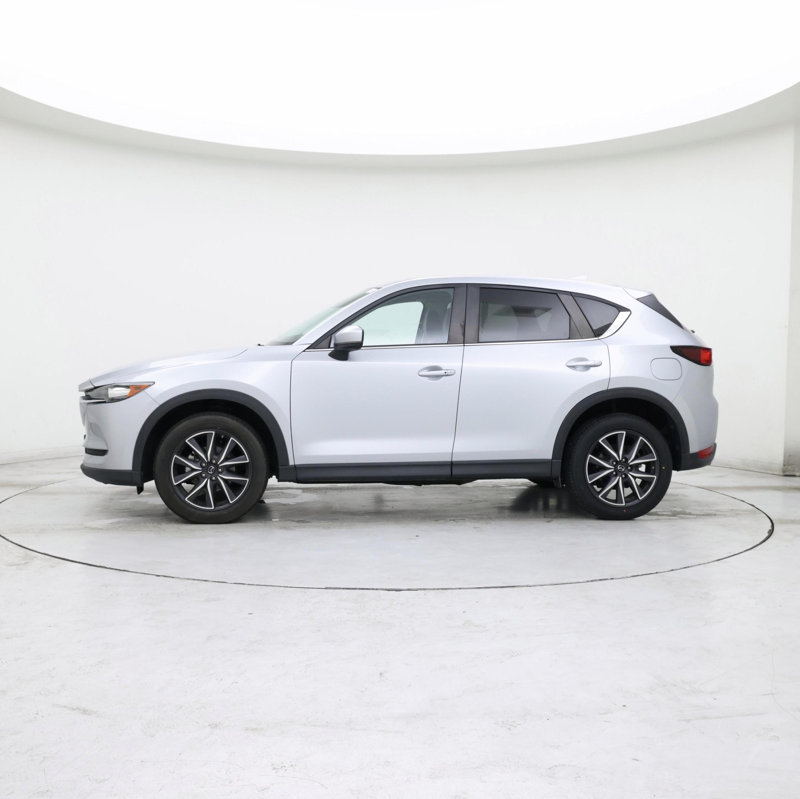 Thumbnail: 2018 Mazda CX-5 - 3