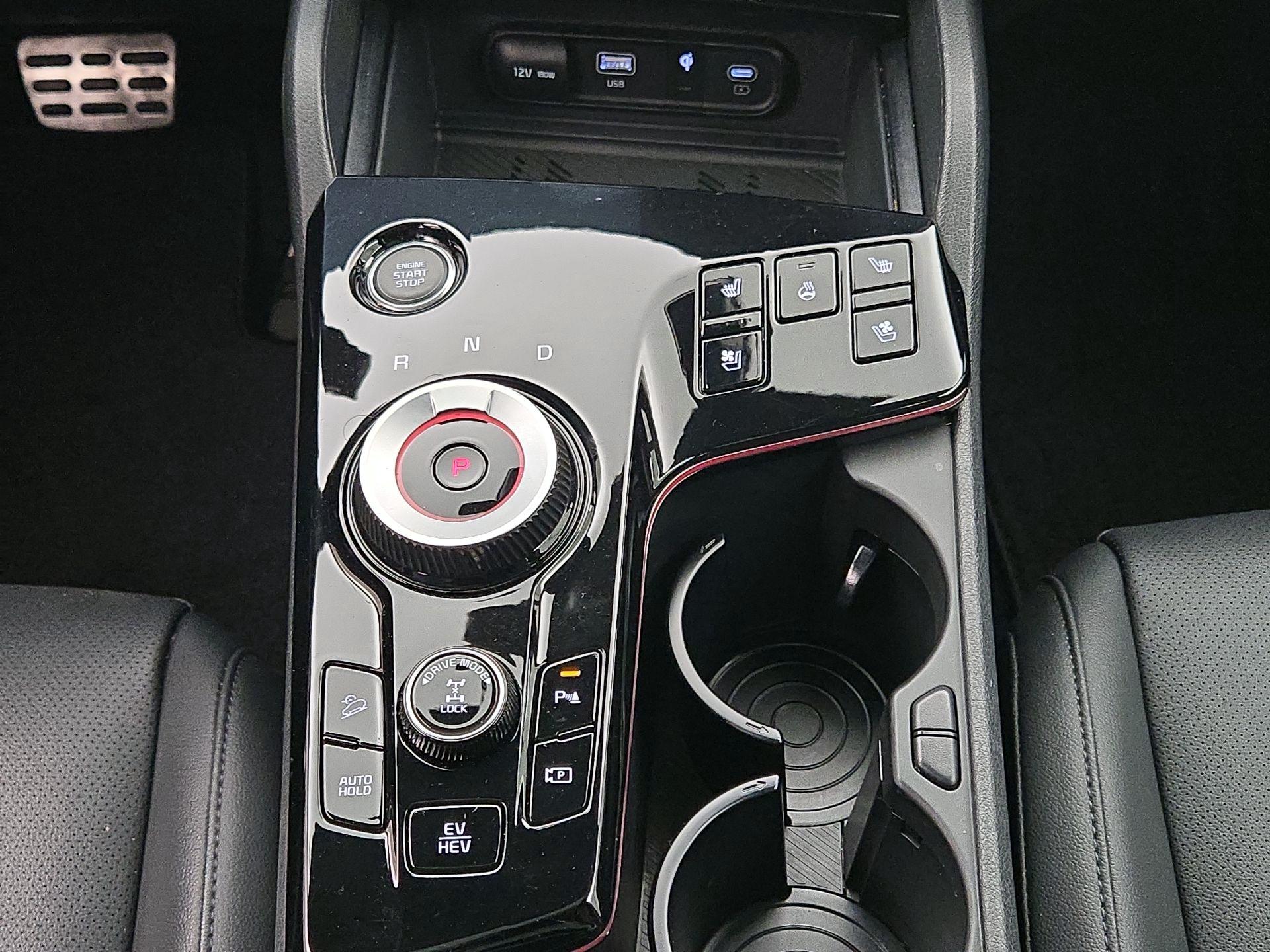 Thumbnail: 2025 Kia Sportage - 18
